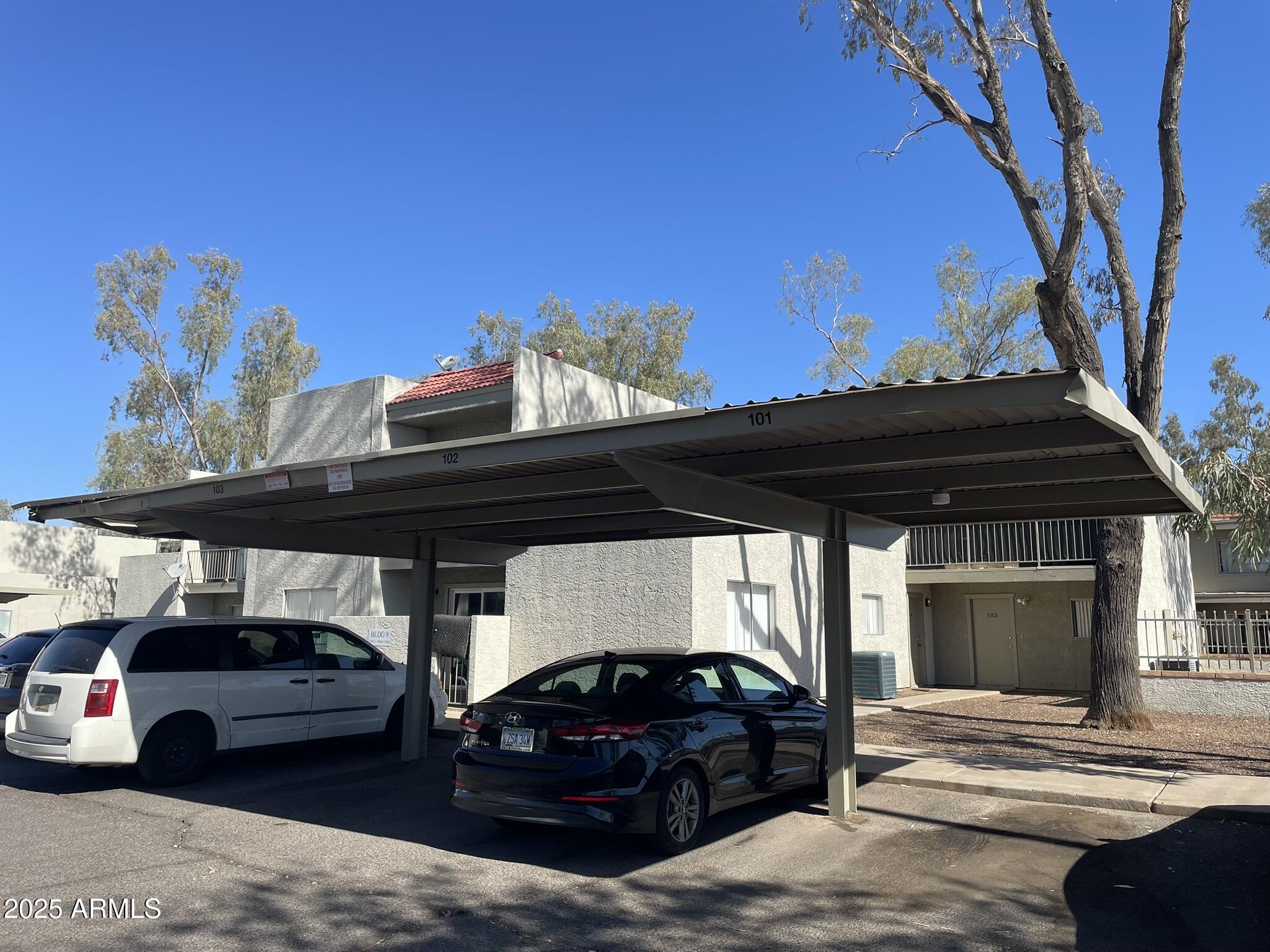 GREENWAY MANOR - Residential Income
