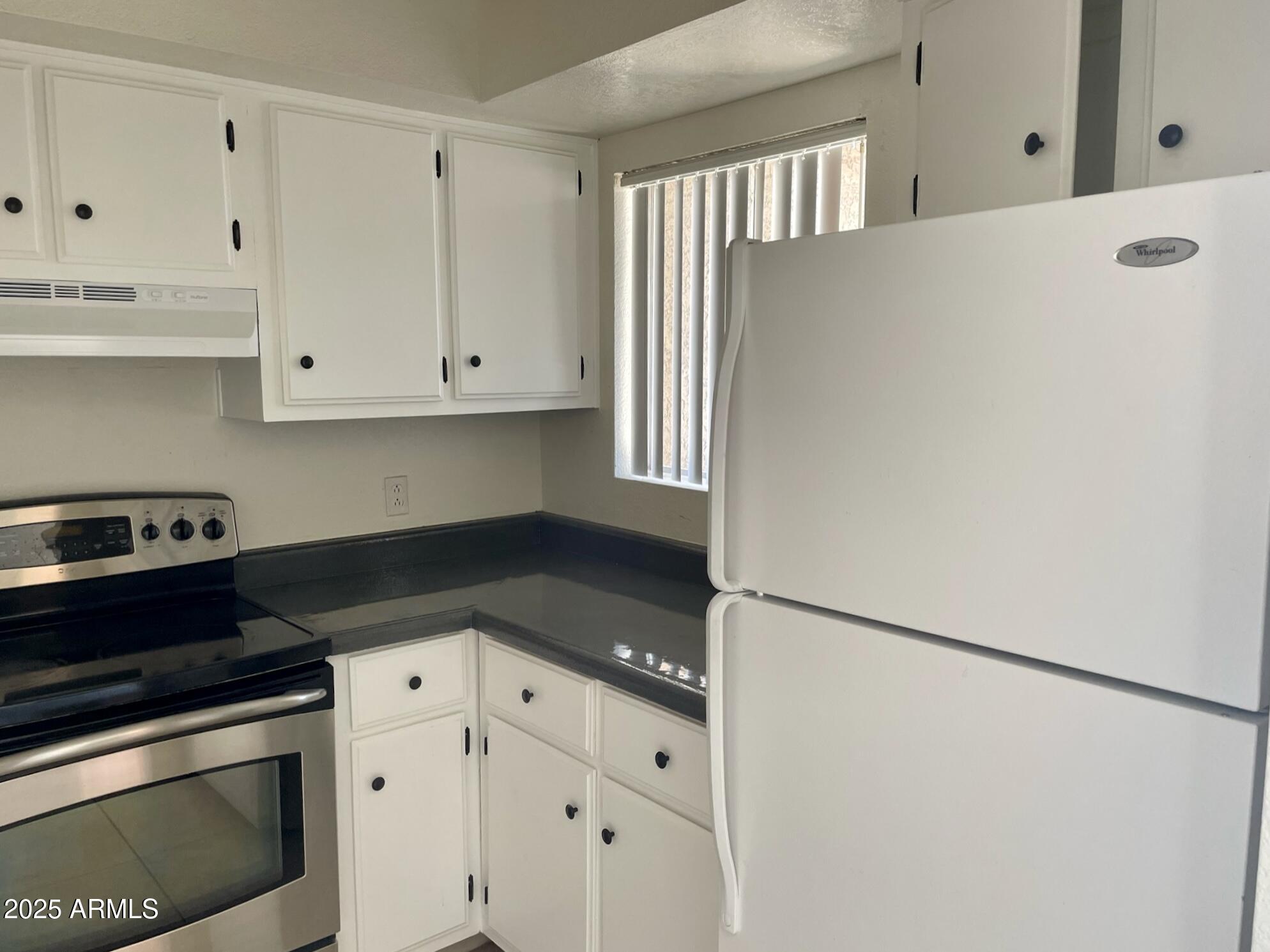 GREENWAY MANOR - Residential Income