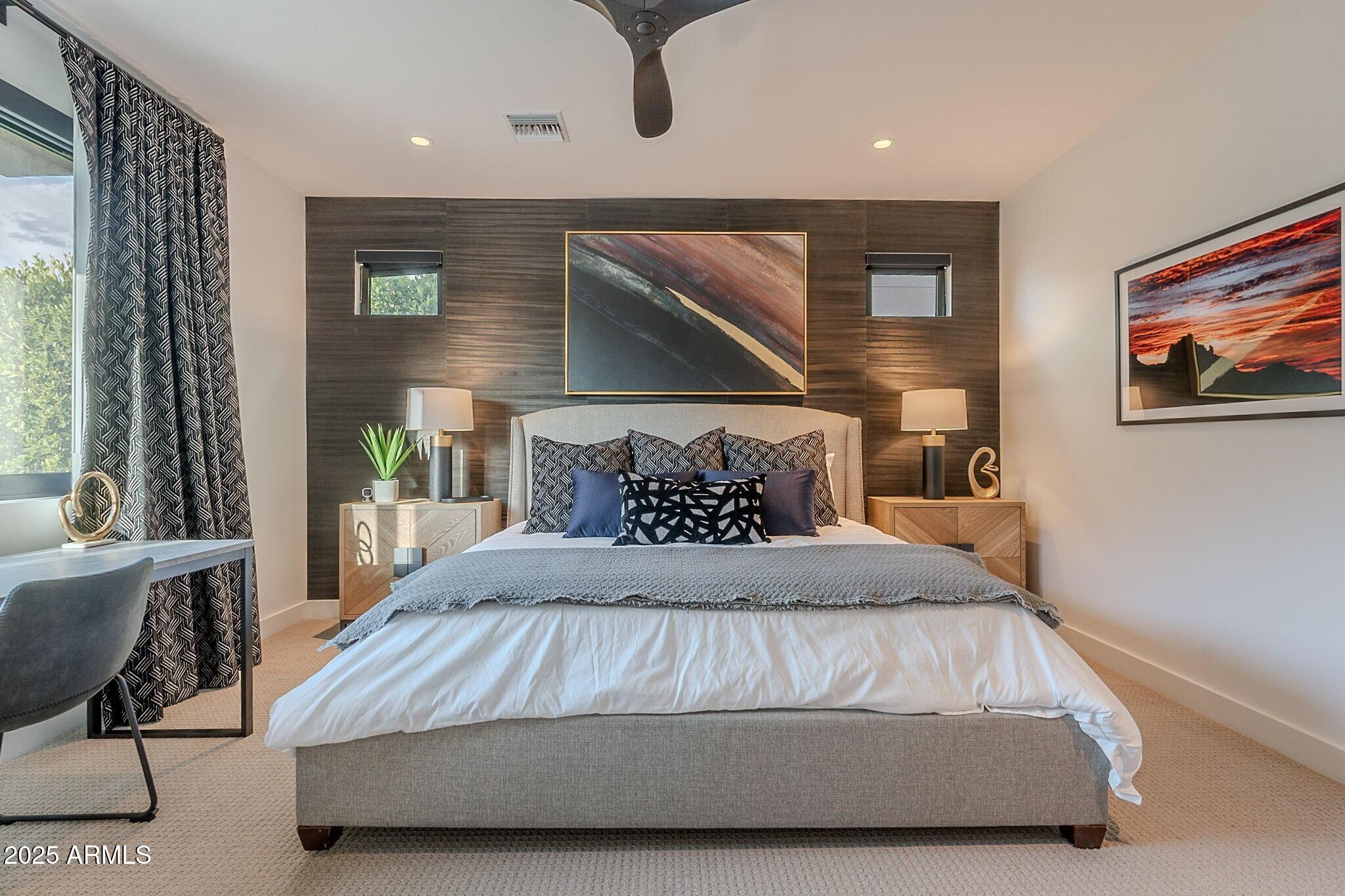 PHOENICIAN - Residential