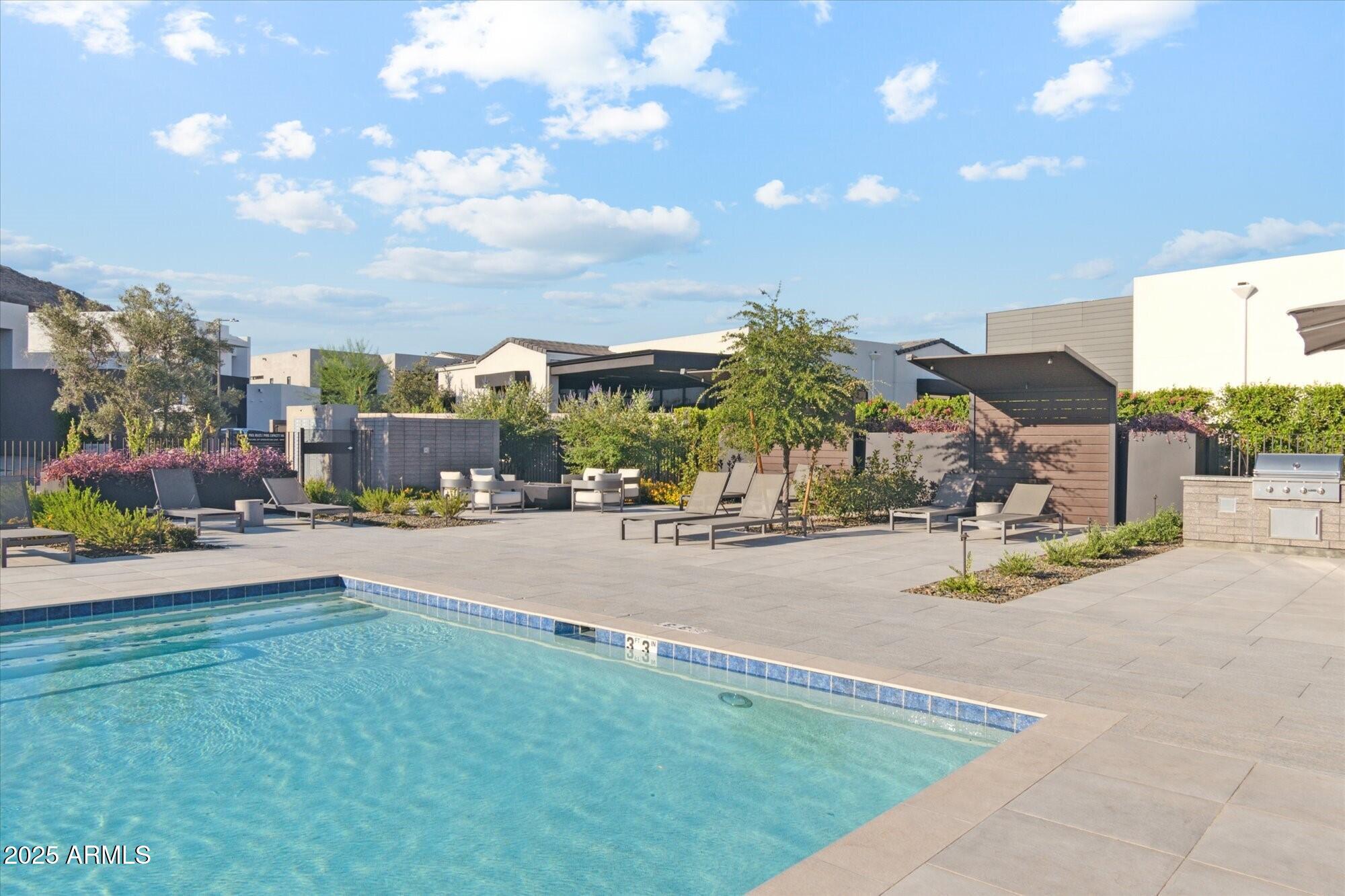 PHOENICIAN - Residential