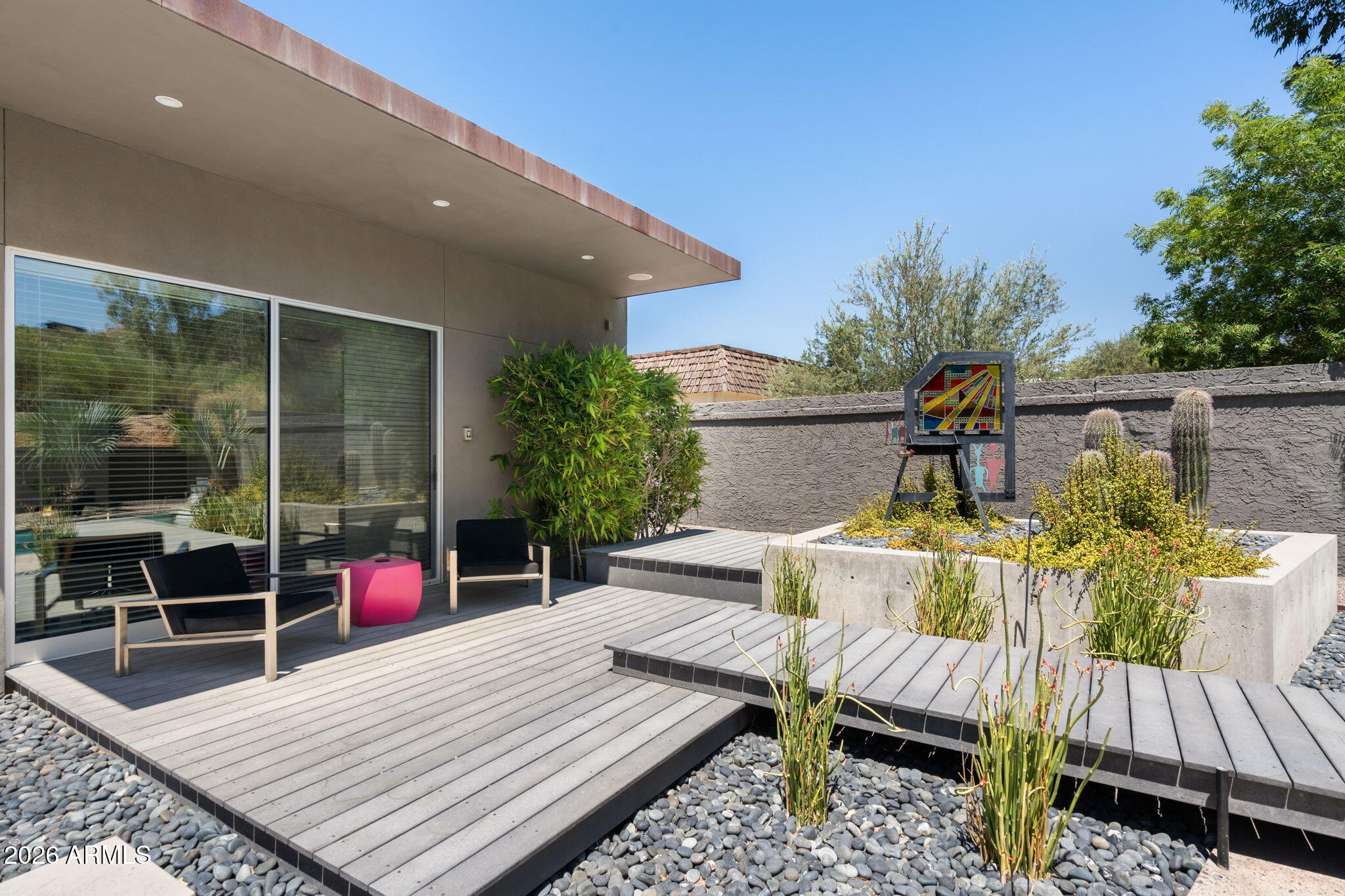 HERITAGE HILLS/CAMELBACK CANYON ESTATES - Residential