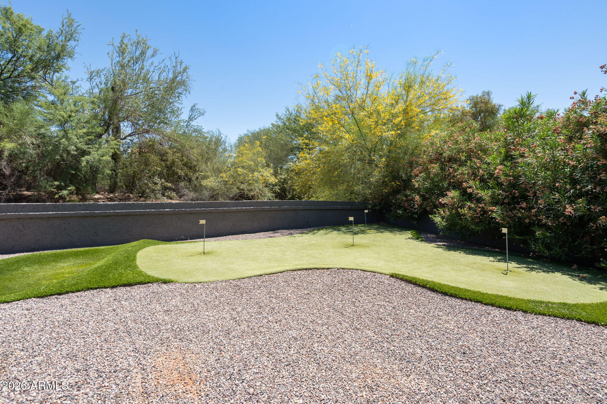 HERITAGE HILLS/CAMELBACK CANYON ESTATES - Residential