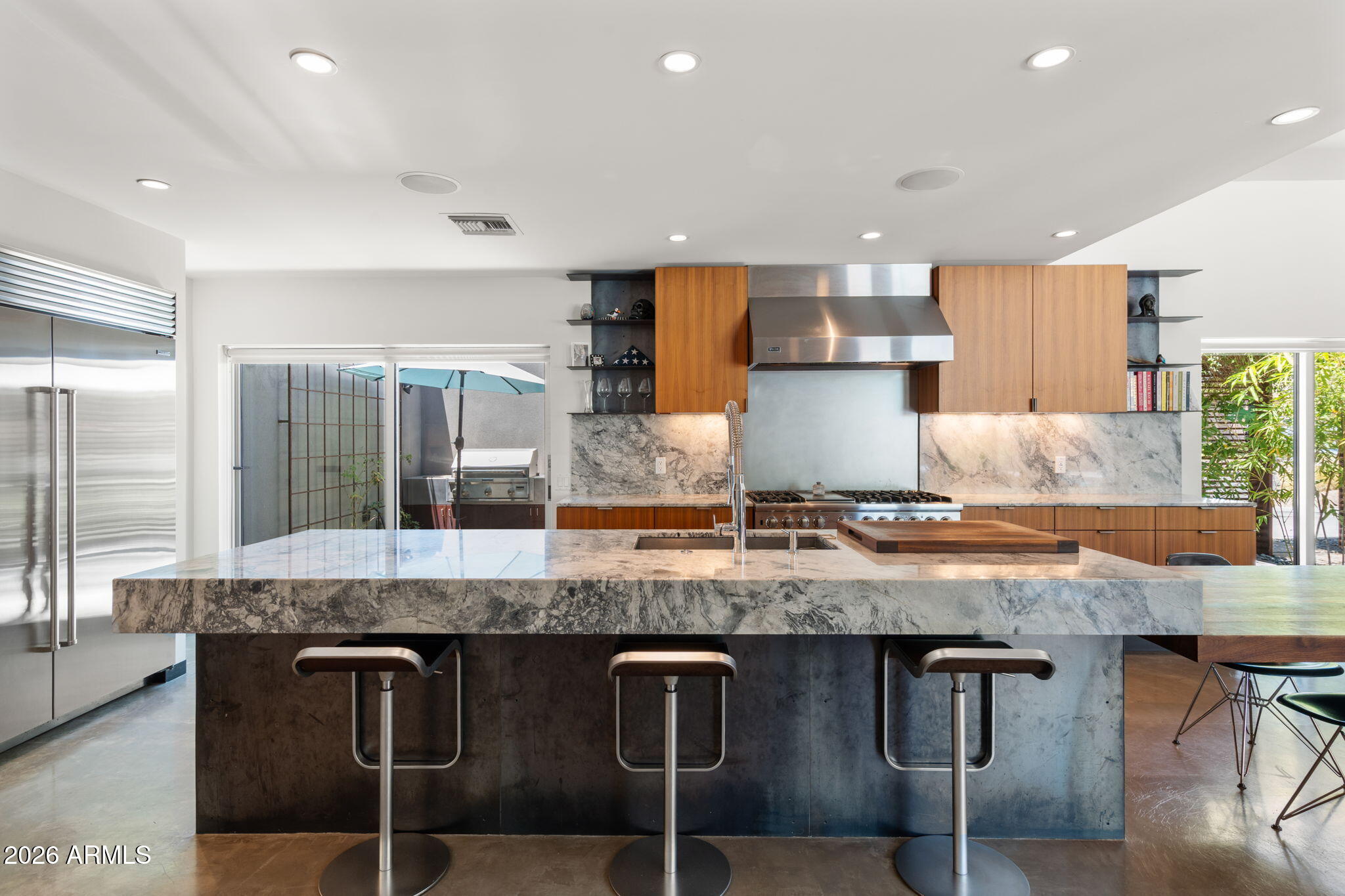 HERITAGE HILLS/CAMELBACK CANYON ESTATES - Residential