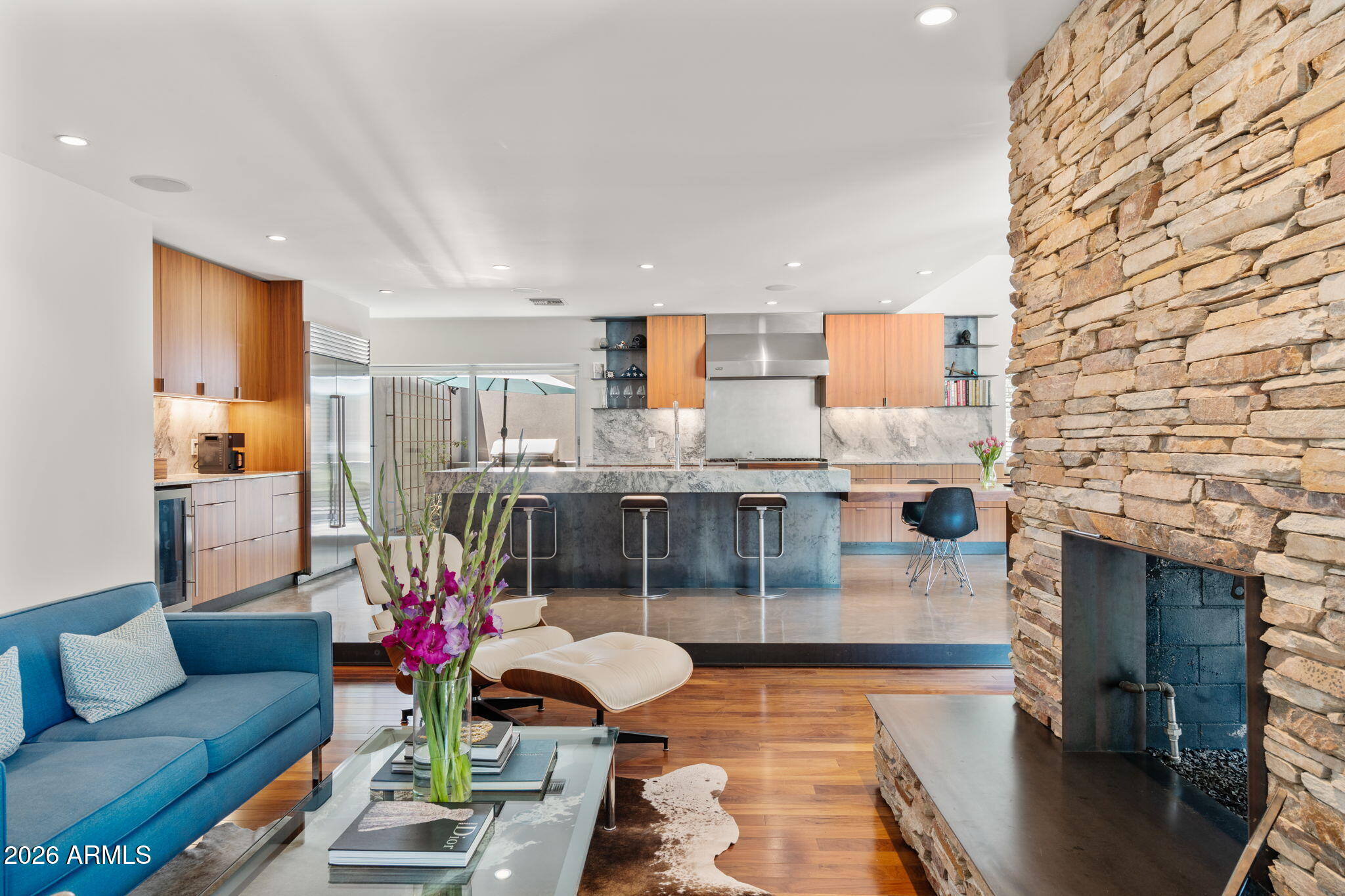 HERITAGE HILLS/CAMELBACK CANYON ESTATES - Residential