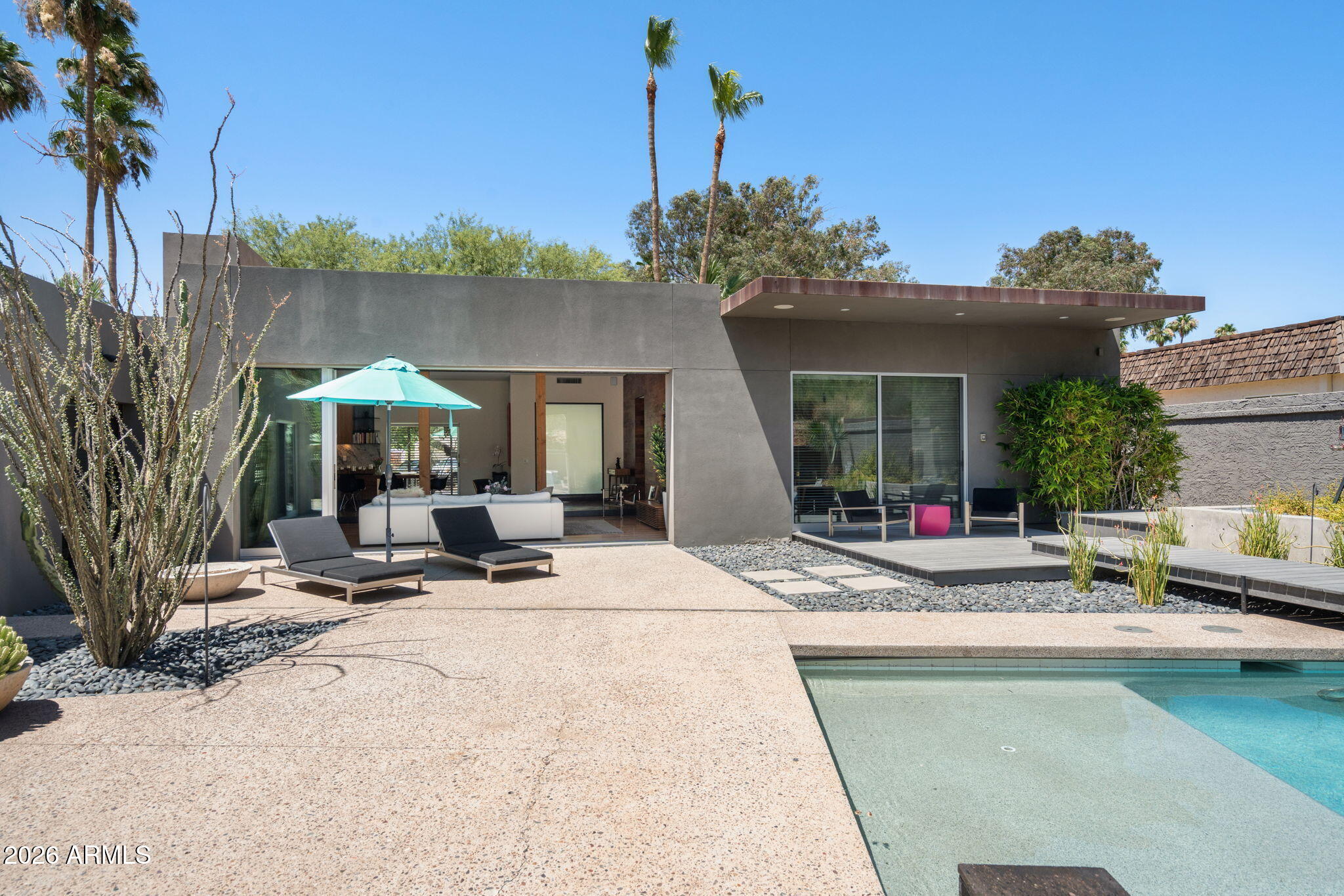 HERITAGE HILLS/CAMELBACK CANYON ESTATES - Residential