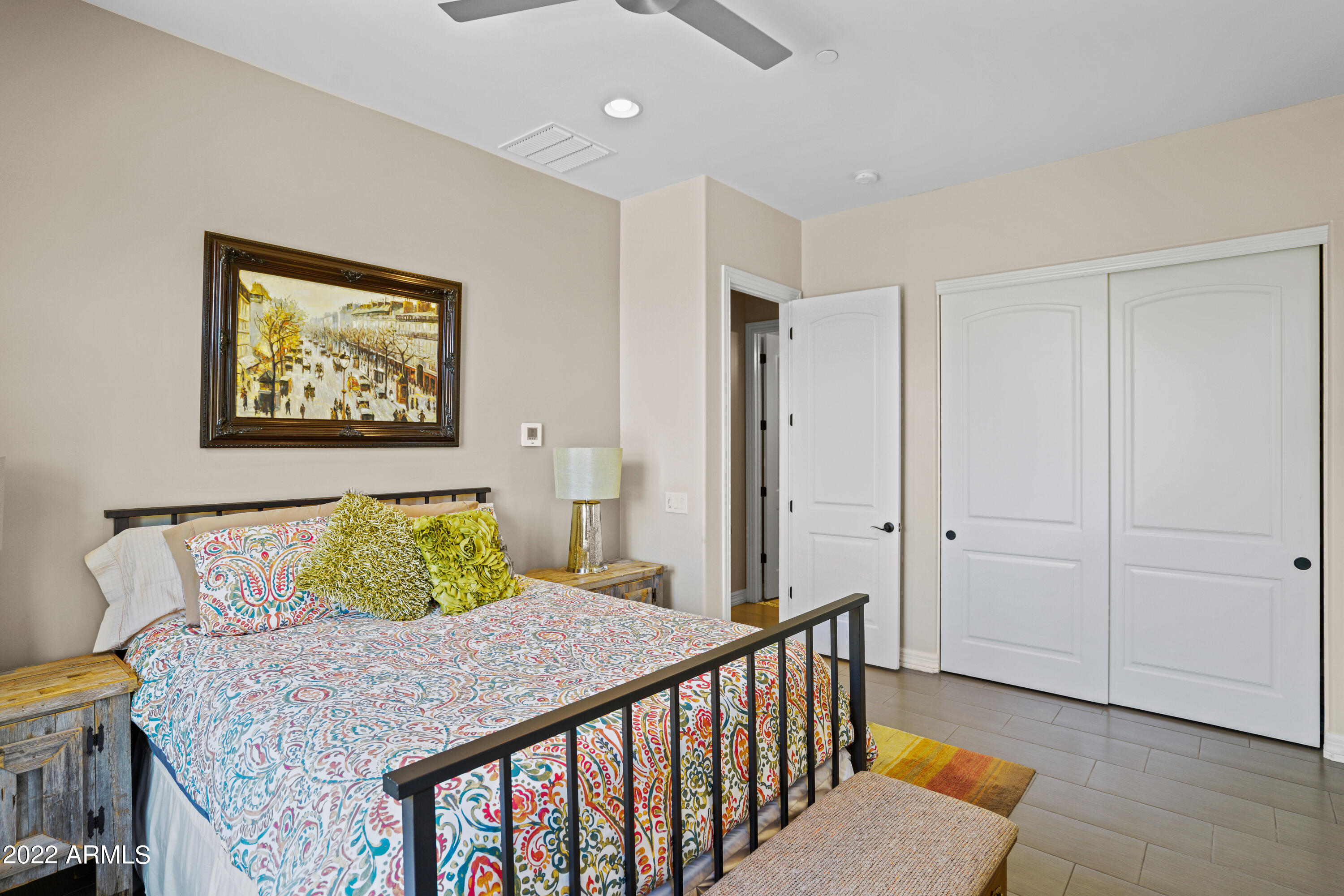 SAGUARO ESTATES - Residential