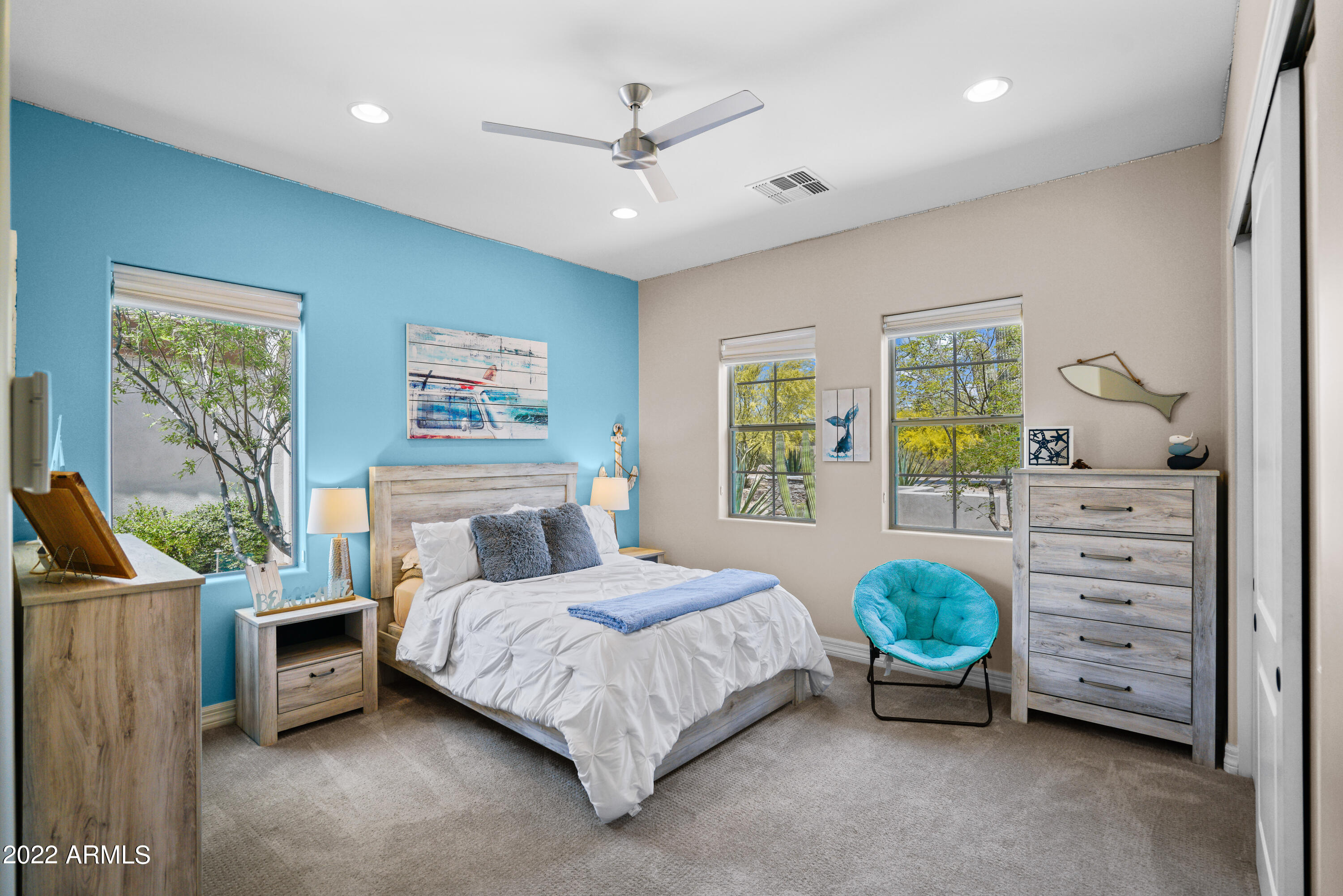 SAGUARO ESTATES - Residential