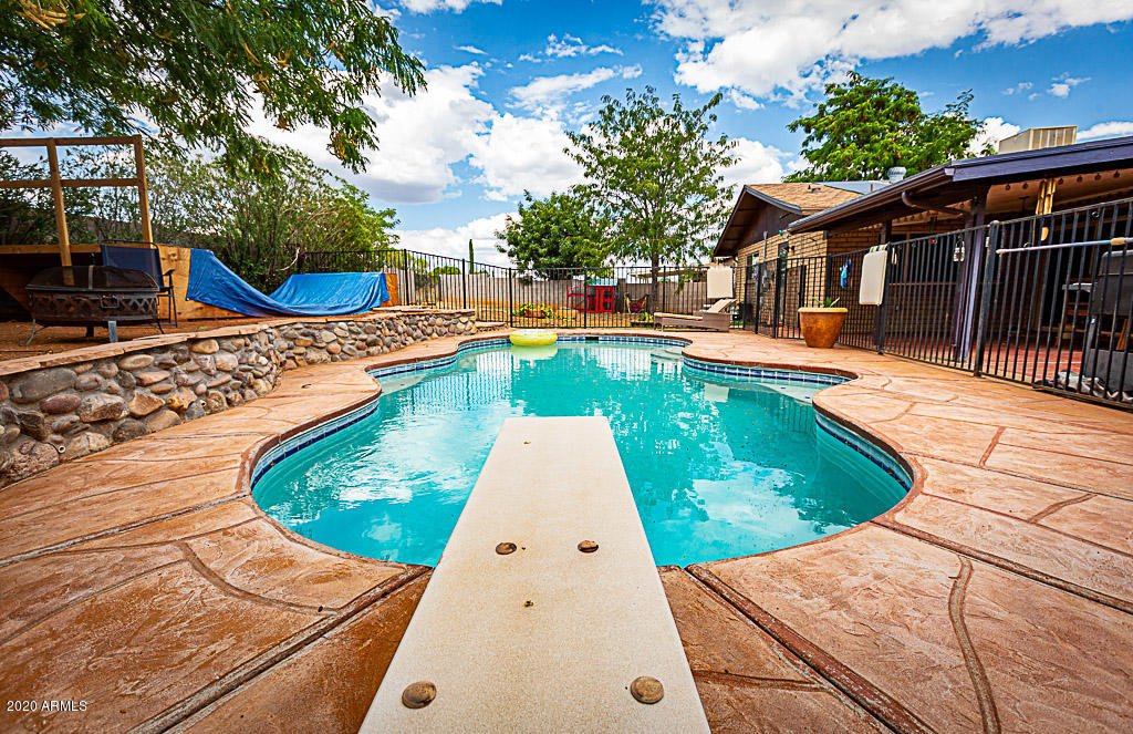 BUENA UNIT 3 - Residential