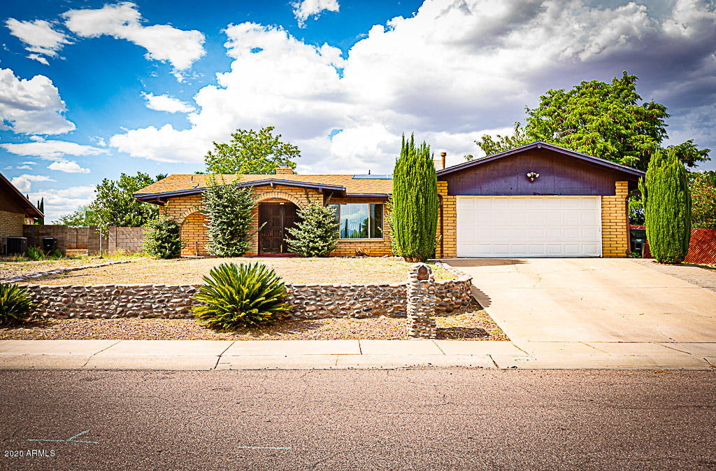 Large home sitting on .27 acres with a gorgeous pool. Large open kitchen and split floor plan. Enjoy the beautiful outdoors on the over sized lot and patio.