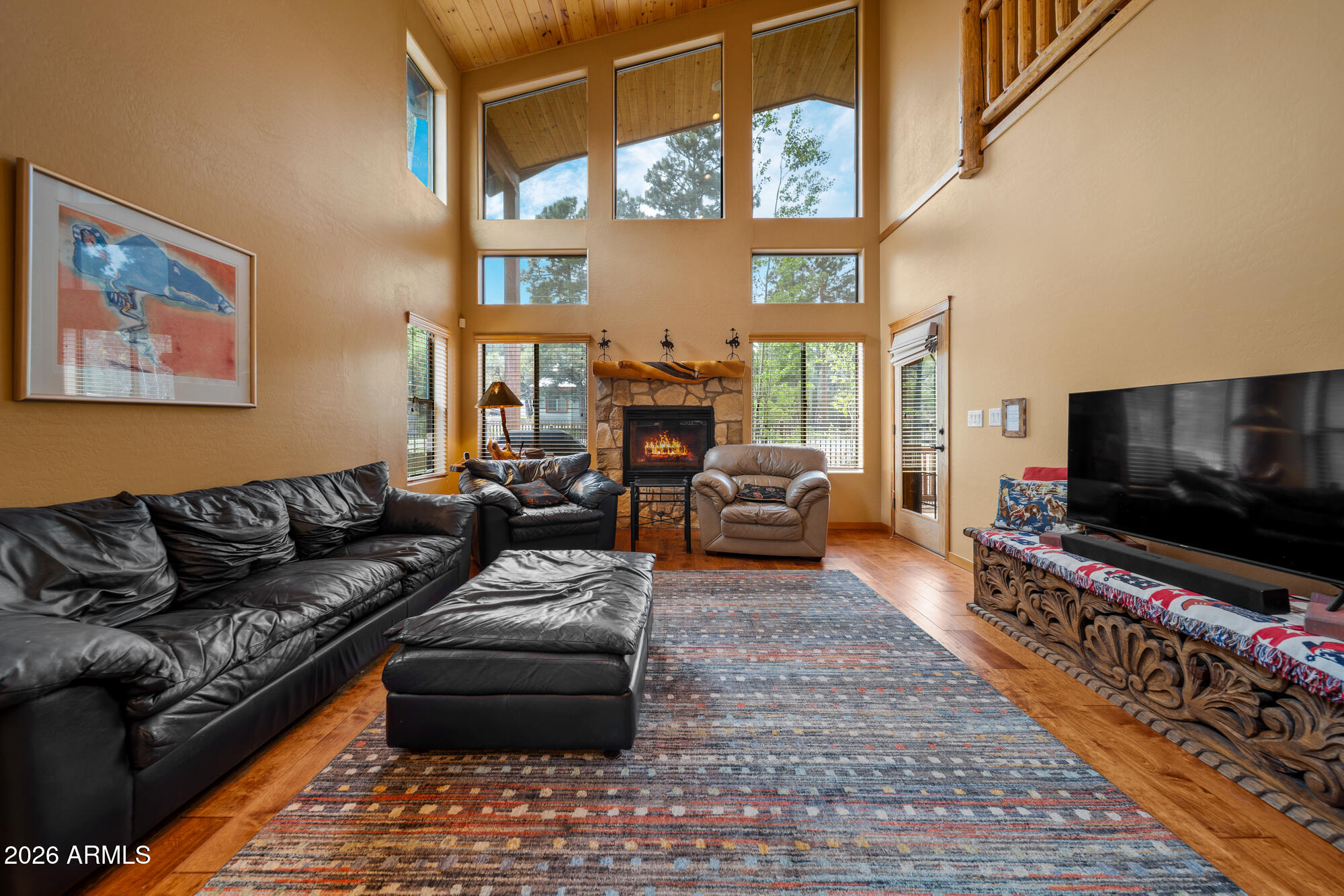 CREEKSIDE - Residential