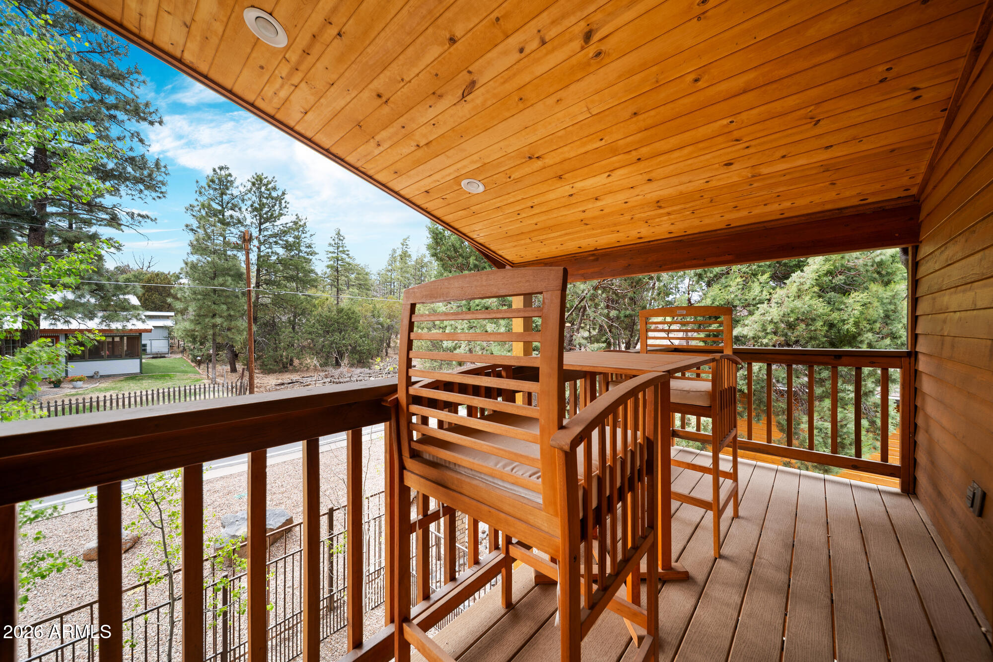 CREEKSIDE - Residential