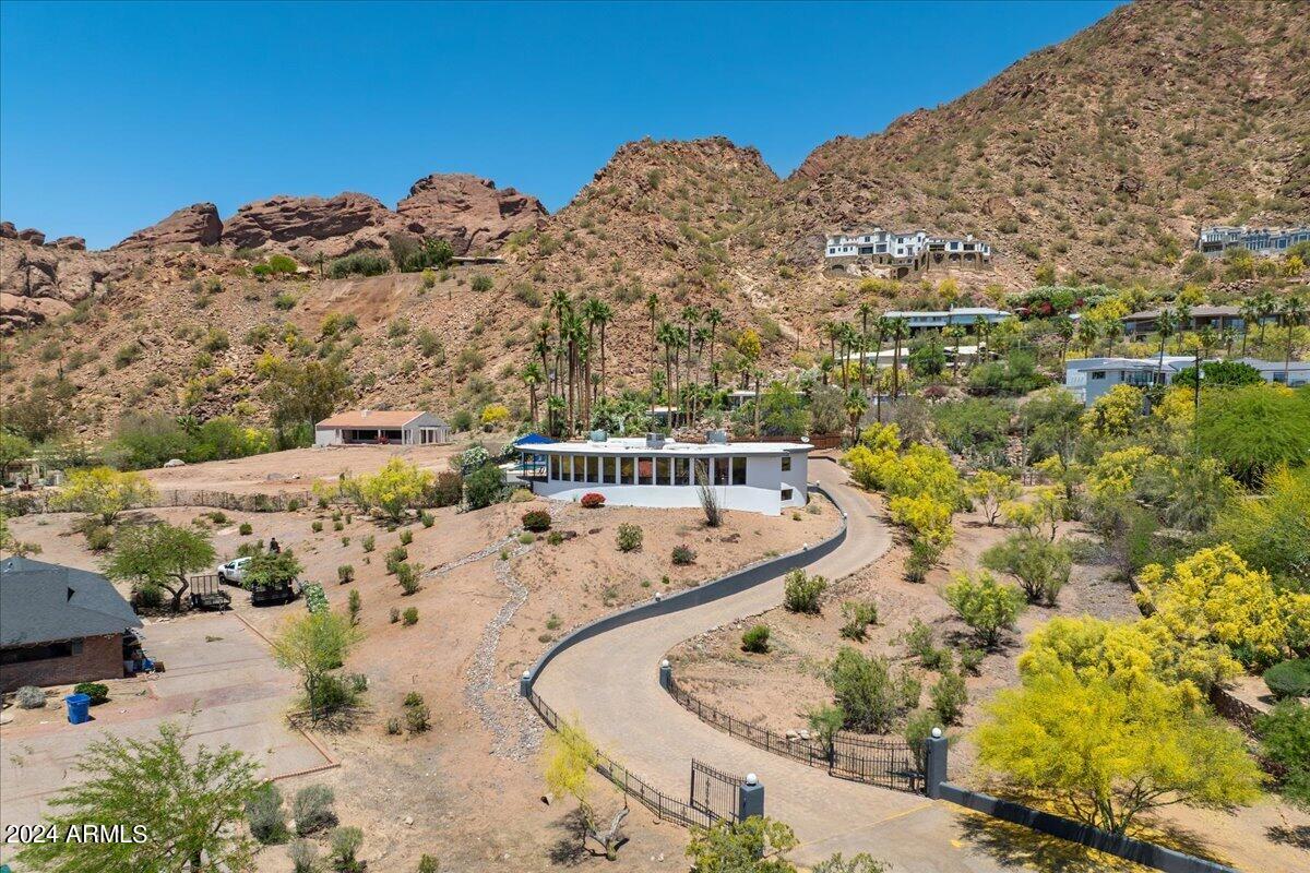 COPELAND HILL - Residential