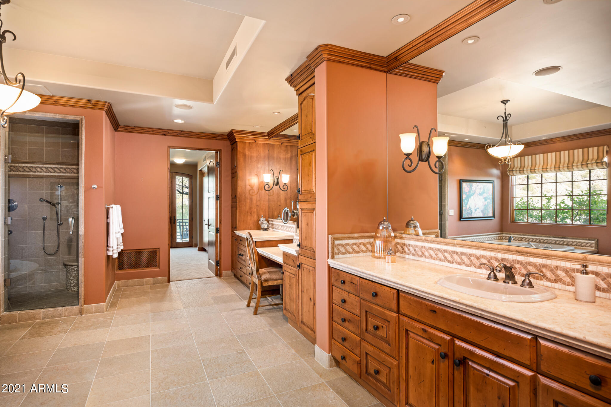 BILTMORE MOUNTAIN ESTATES LOT 1-39 TR A-H J K - Residential