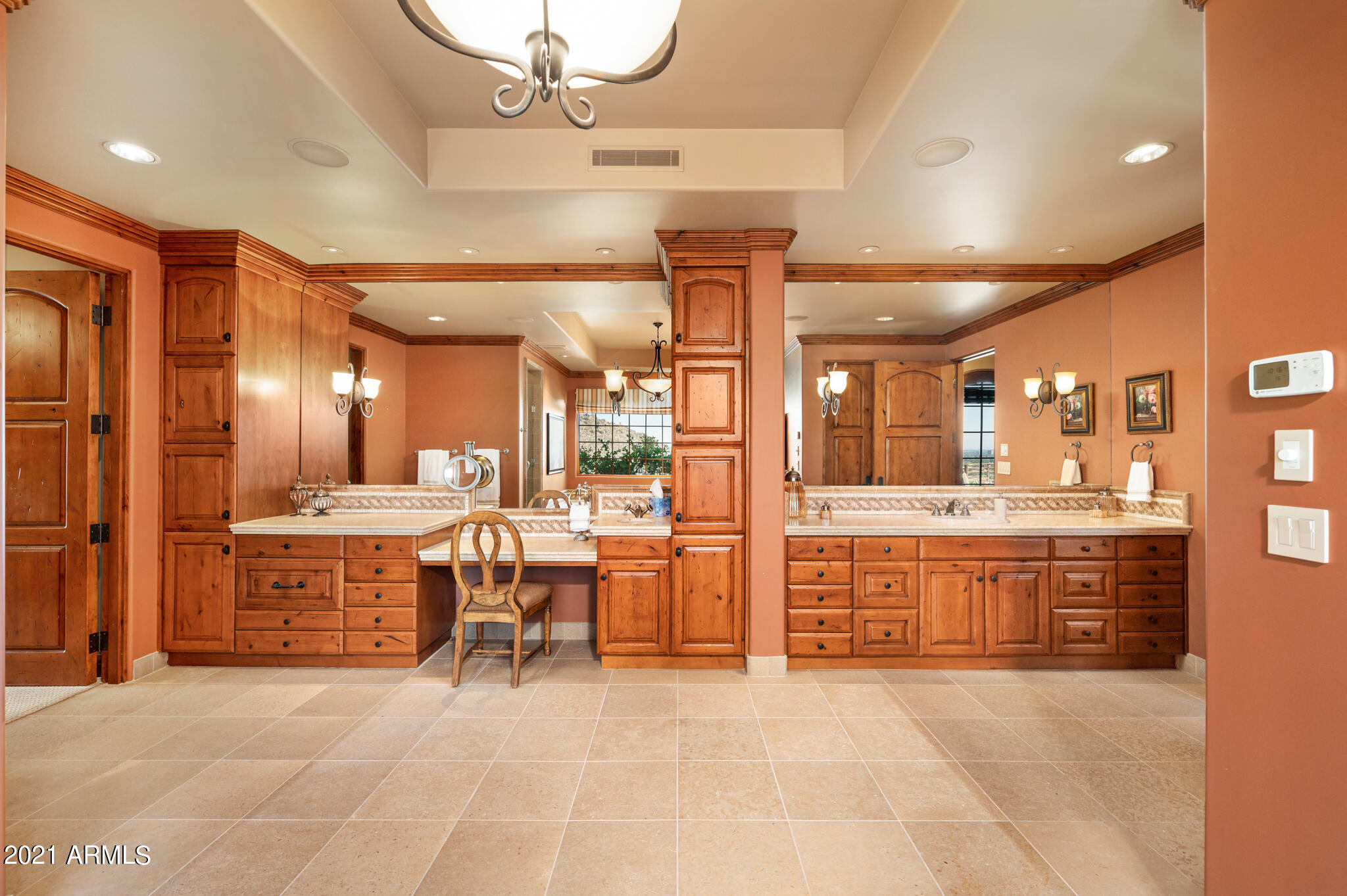 BILTMORE MOUNTAIN ESTATES LOT 1-39 TR A-H J K - Residential
