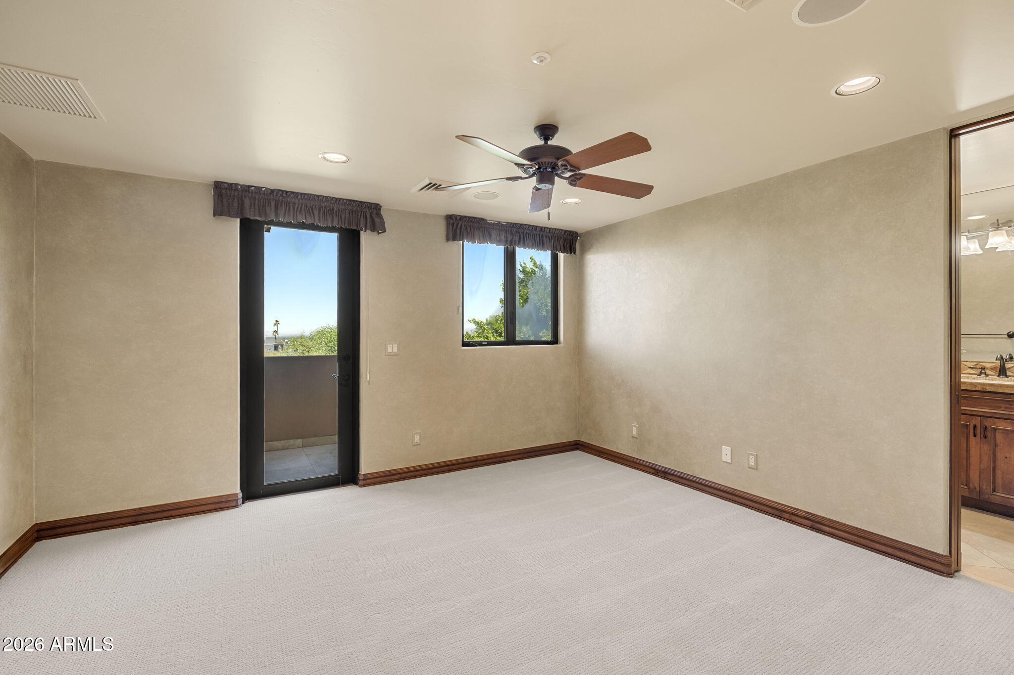 CORAL GABLES ESTATES - Residential