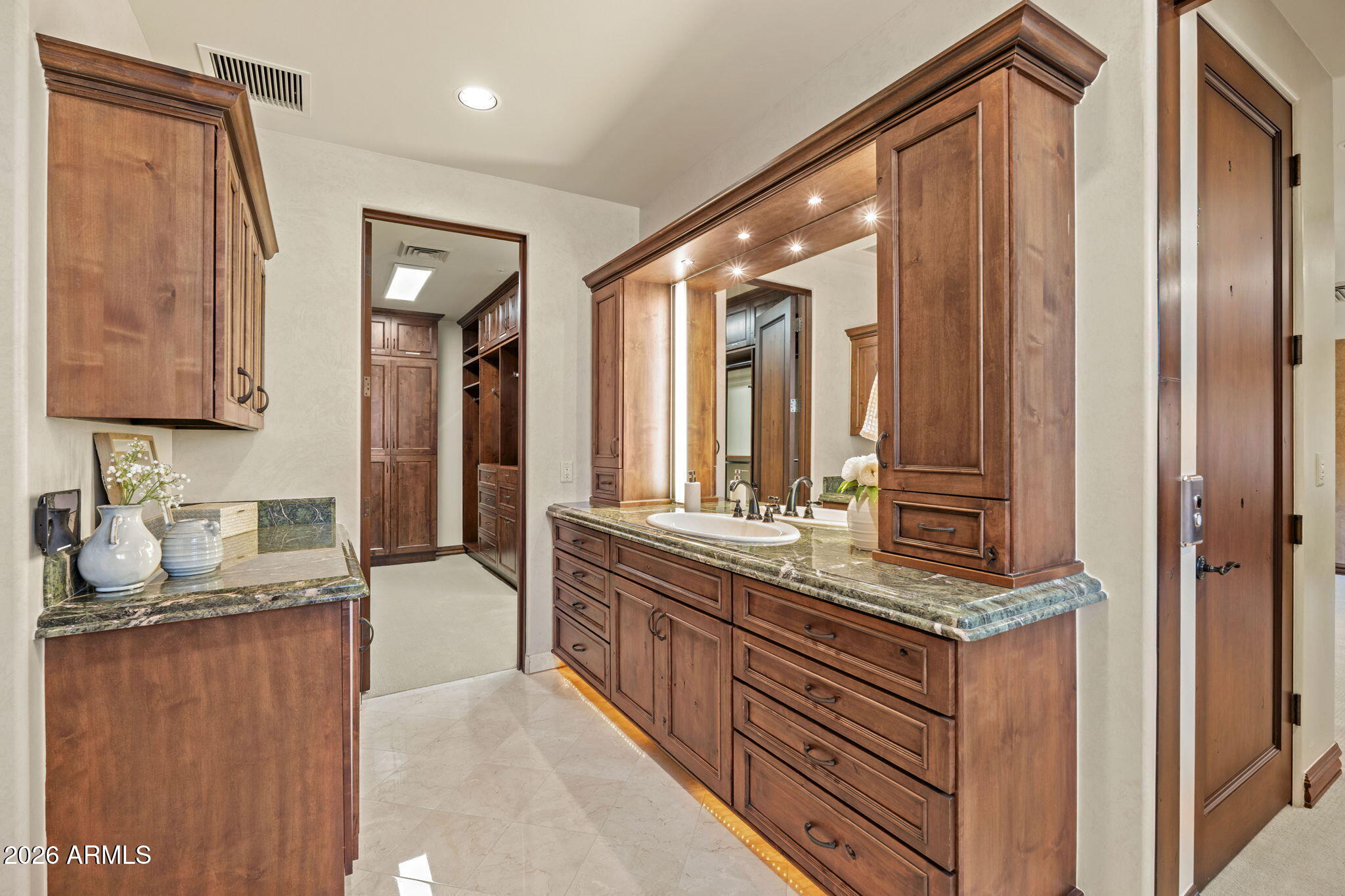 CORAL GABLES ESTATES - Residential