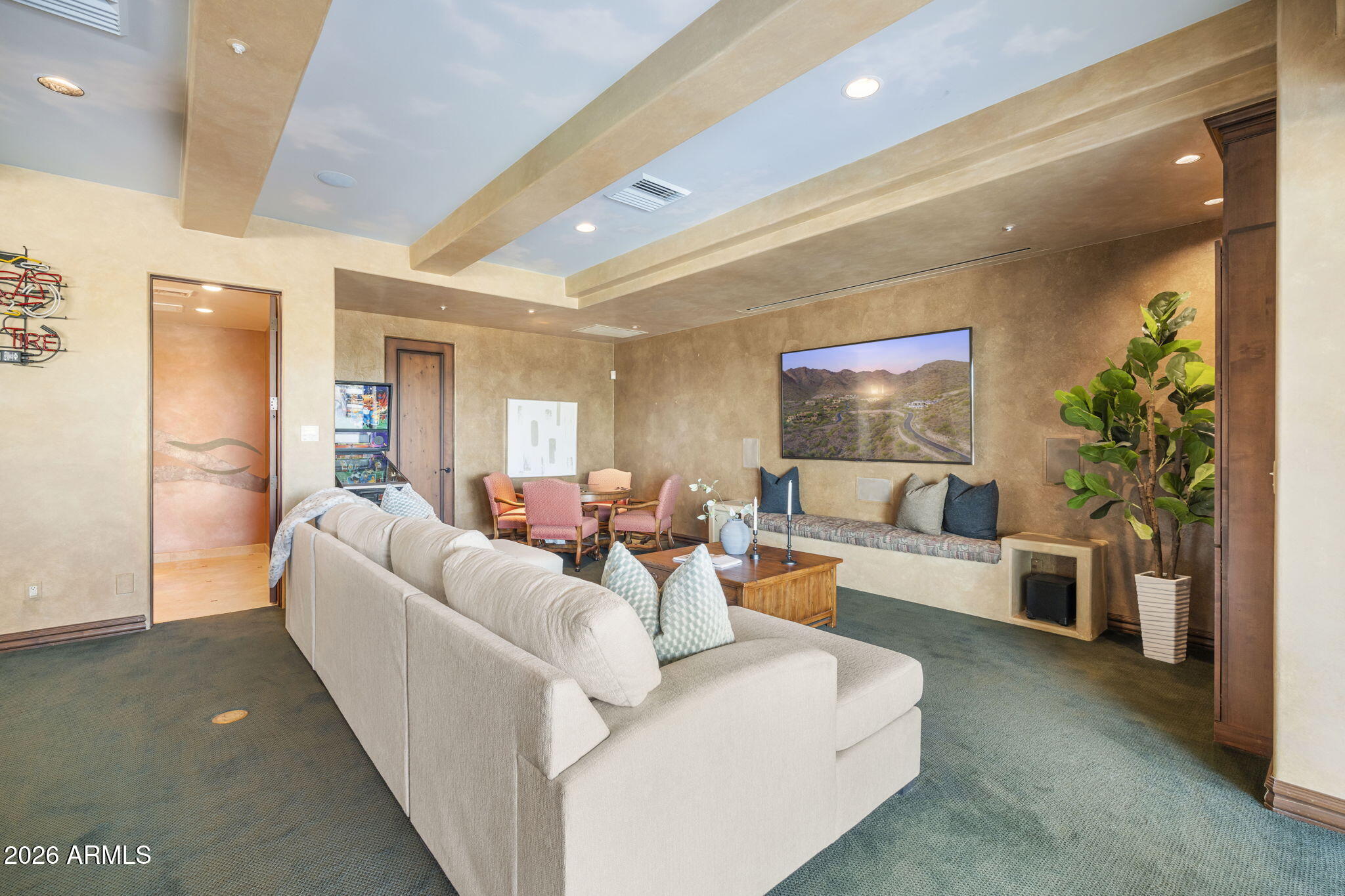 CORAL GABLES ESTATES - Residential