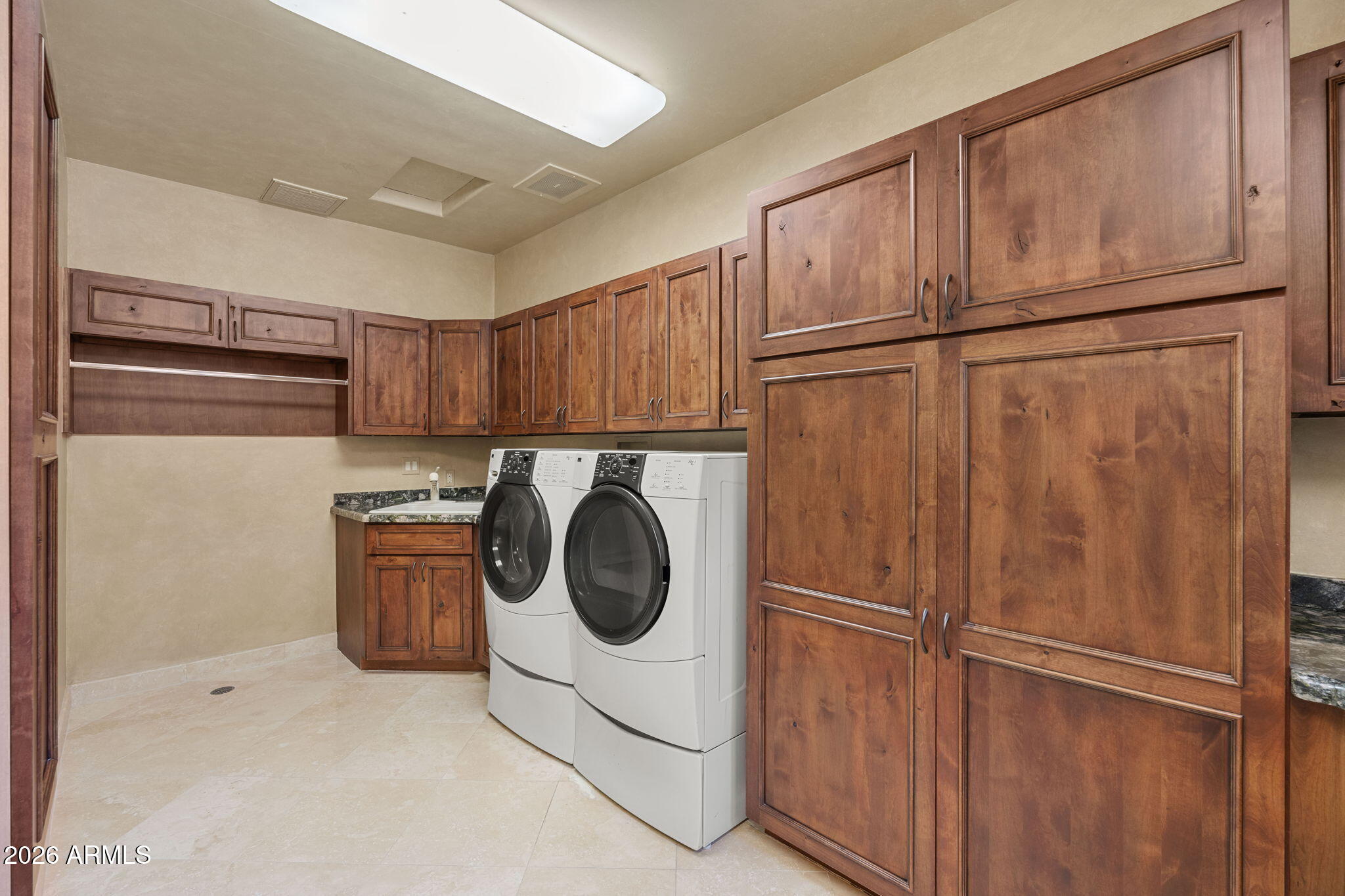 CORAL GABLES ESTATES - Residential
