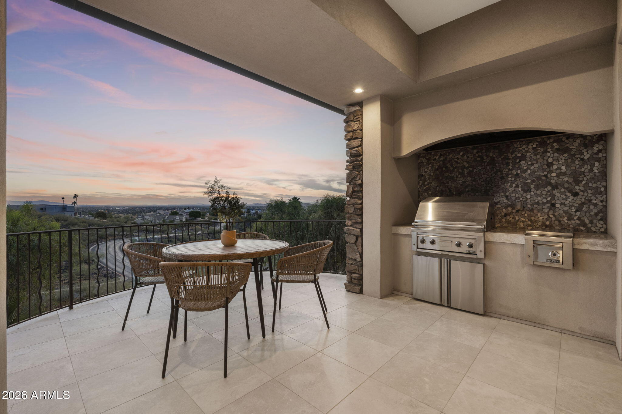 CORAL GABLES ESTATES - Residential