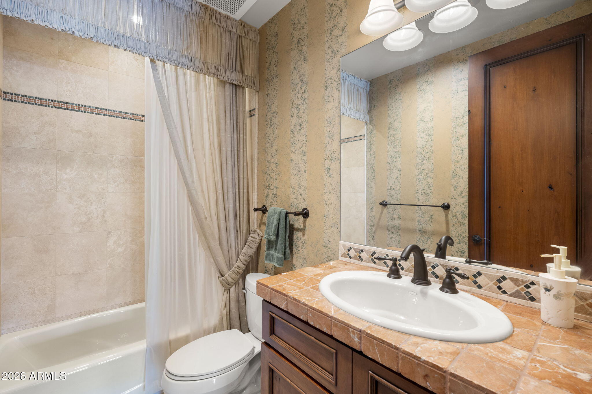 CORAL GABLES ESTATES - Residential