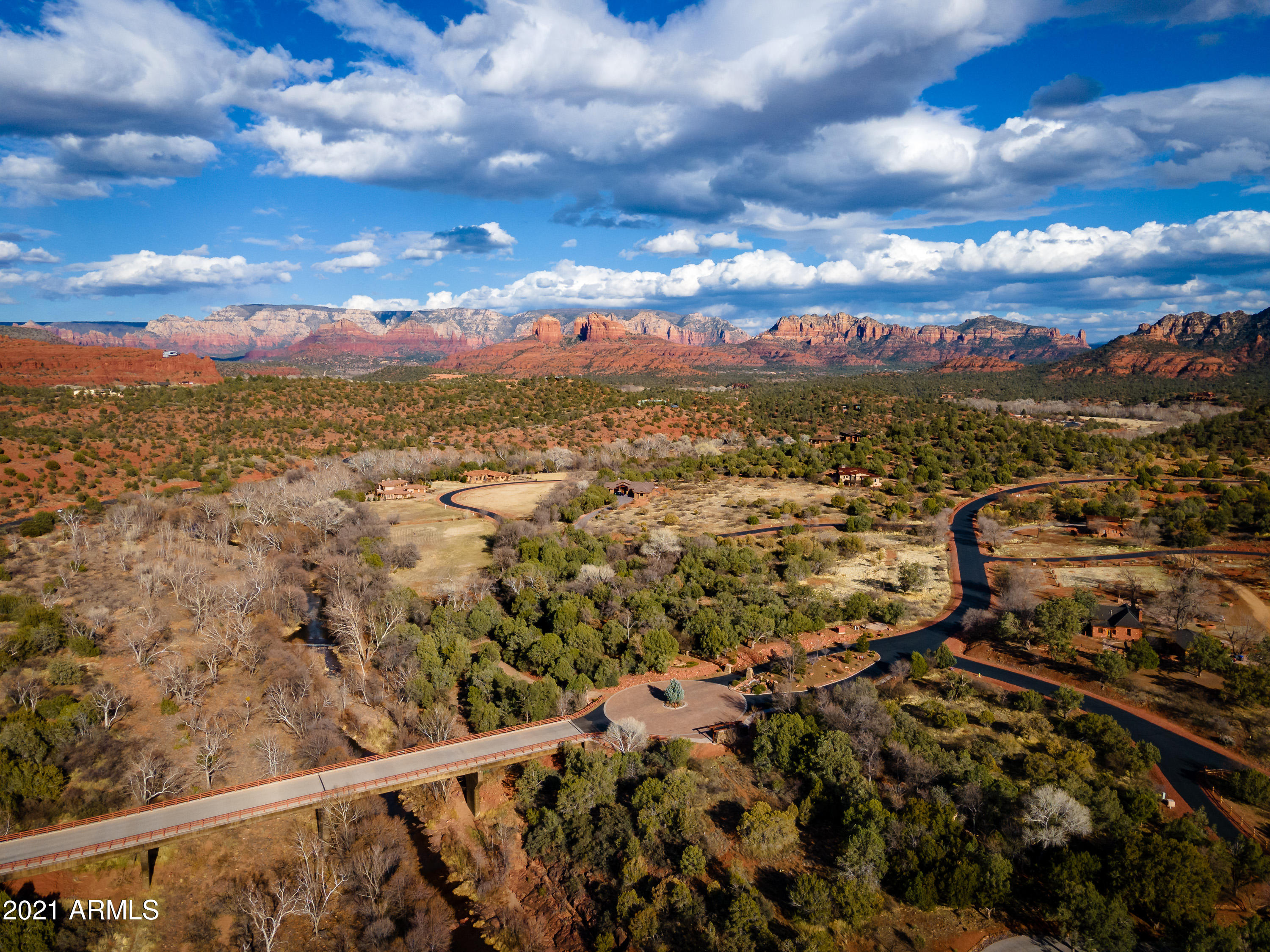 EAST CUP OF GOLD ESTATES - Residential