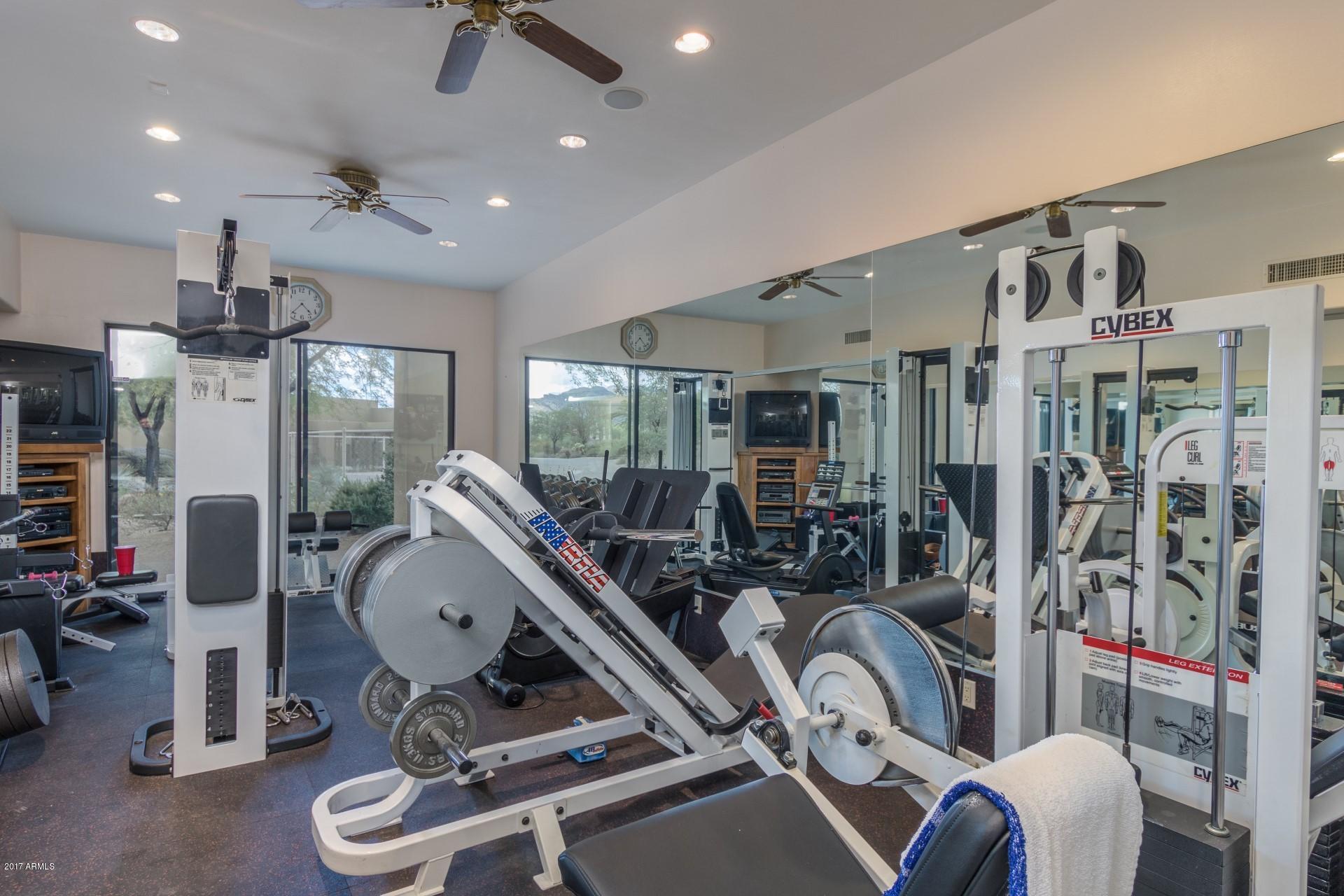 Pinnacle Place - Residential