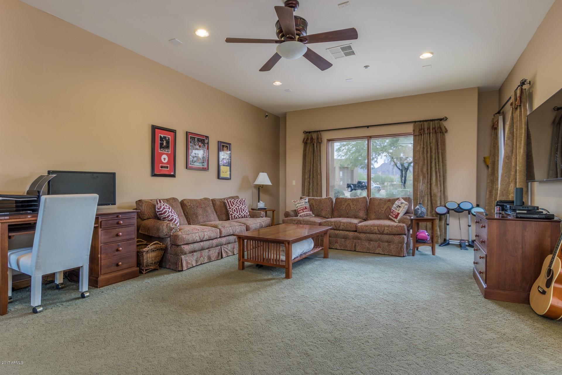 Pinnacle Place - Residential