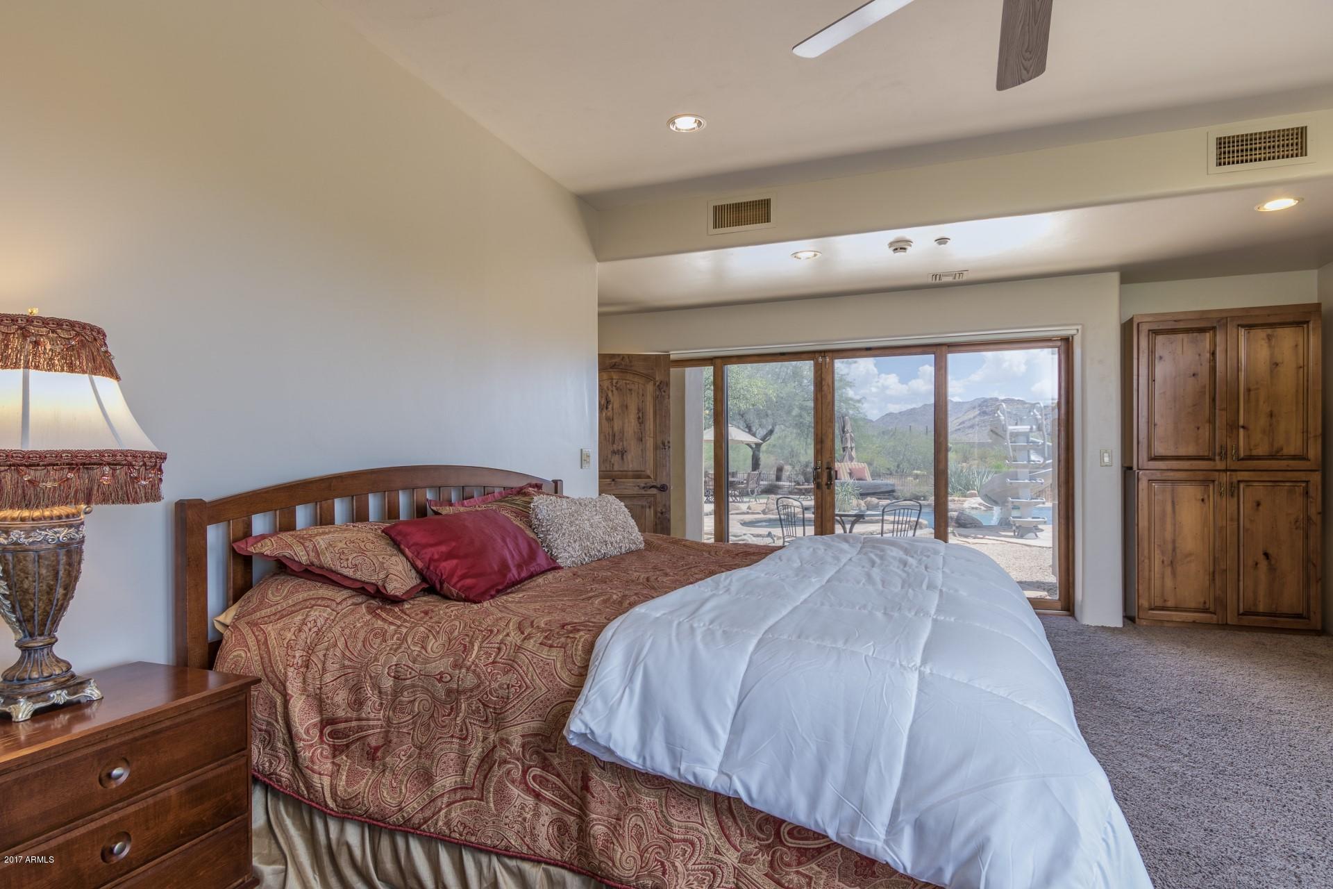 Pinnacle Place - Residential