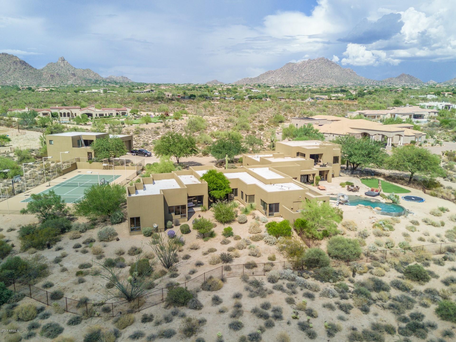 Pinnacle Place - Residential
