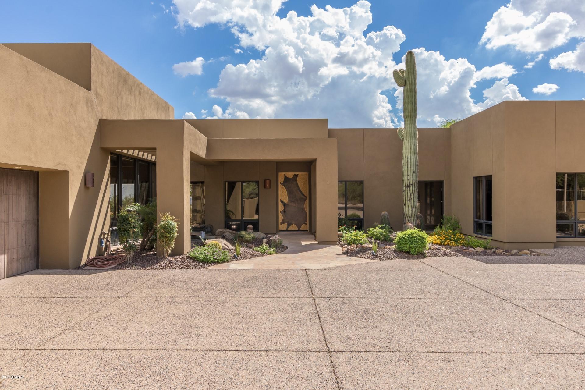 Pinnacle Place - Residential