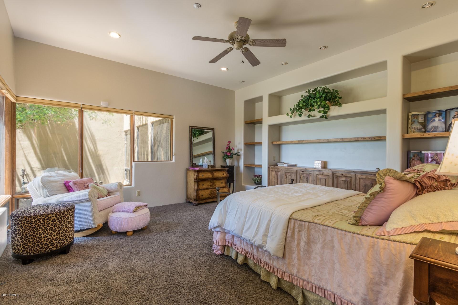 Pinnacle Place - Residential