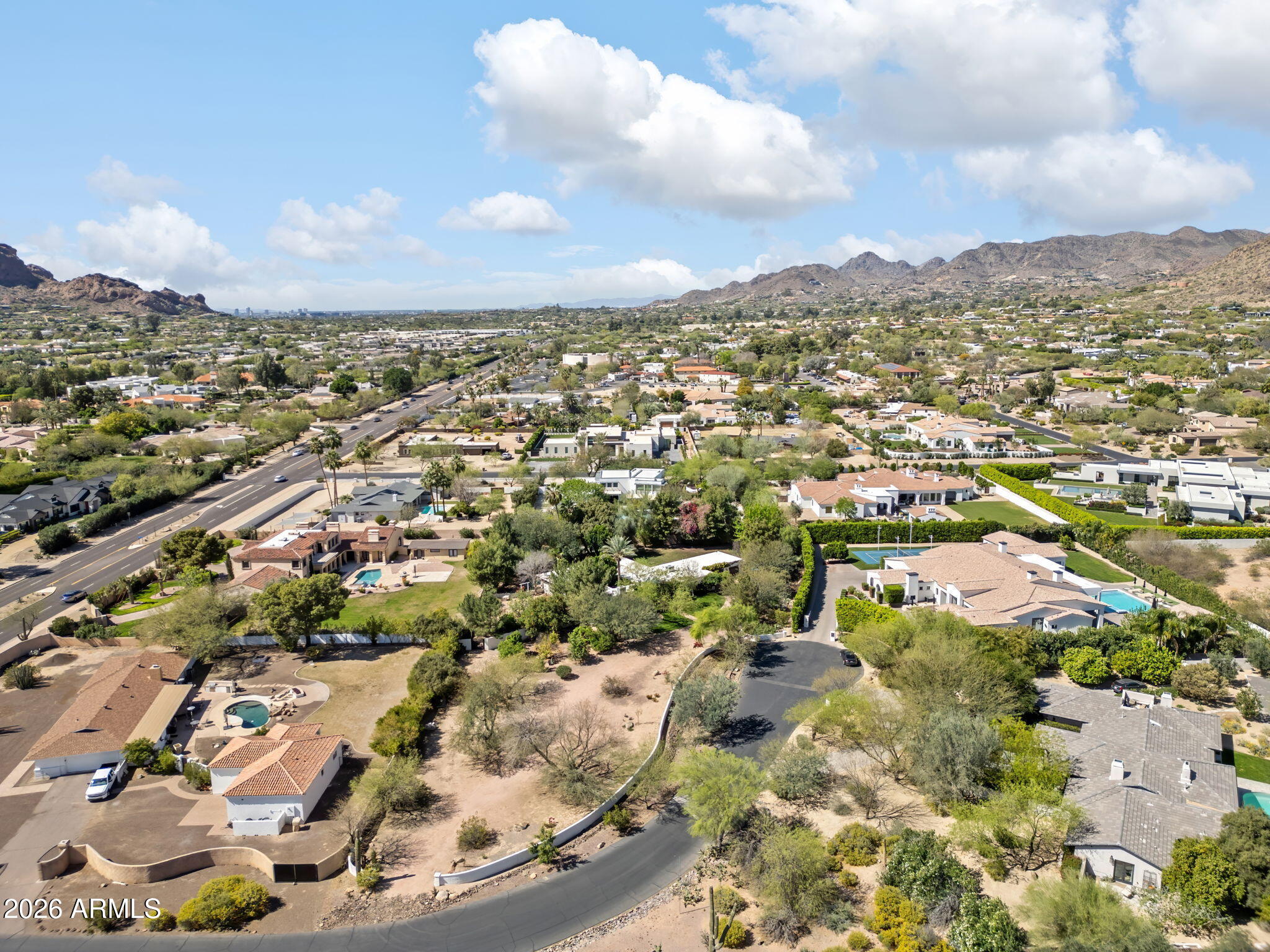 MOUNTAIN VIEW - Residential