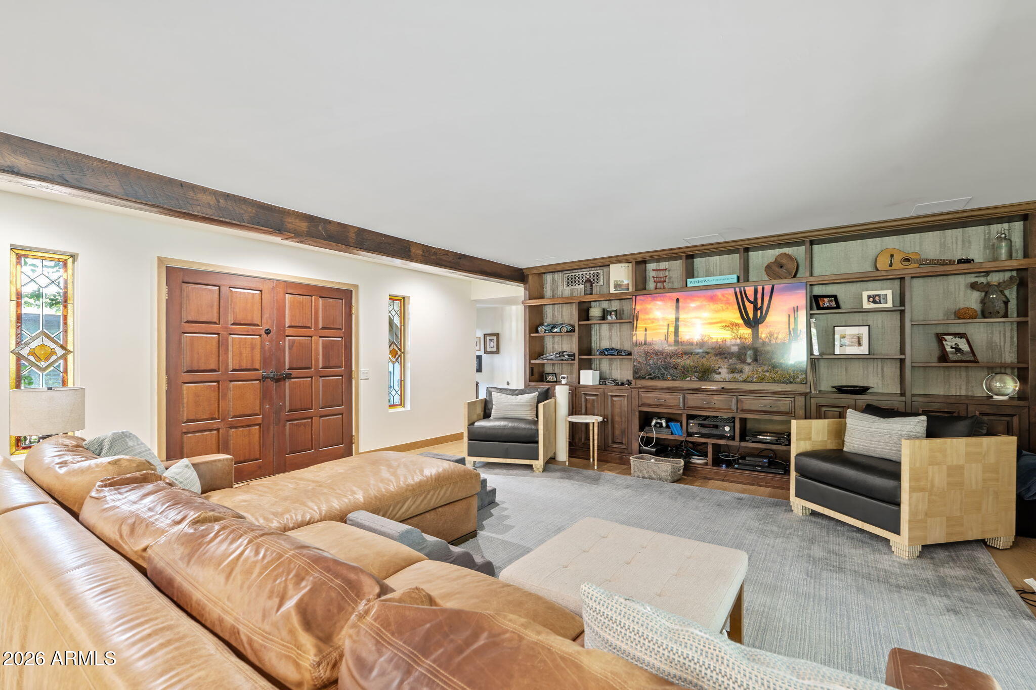 MOUNTAIN VIEW - Residential