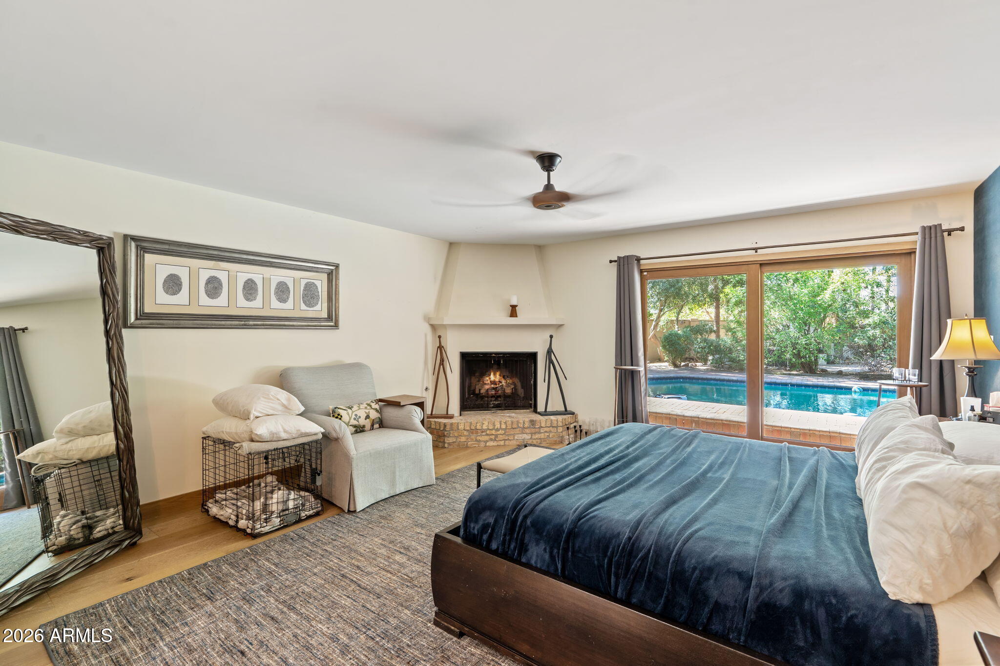 MOUNTAIN VIEW - Residential