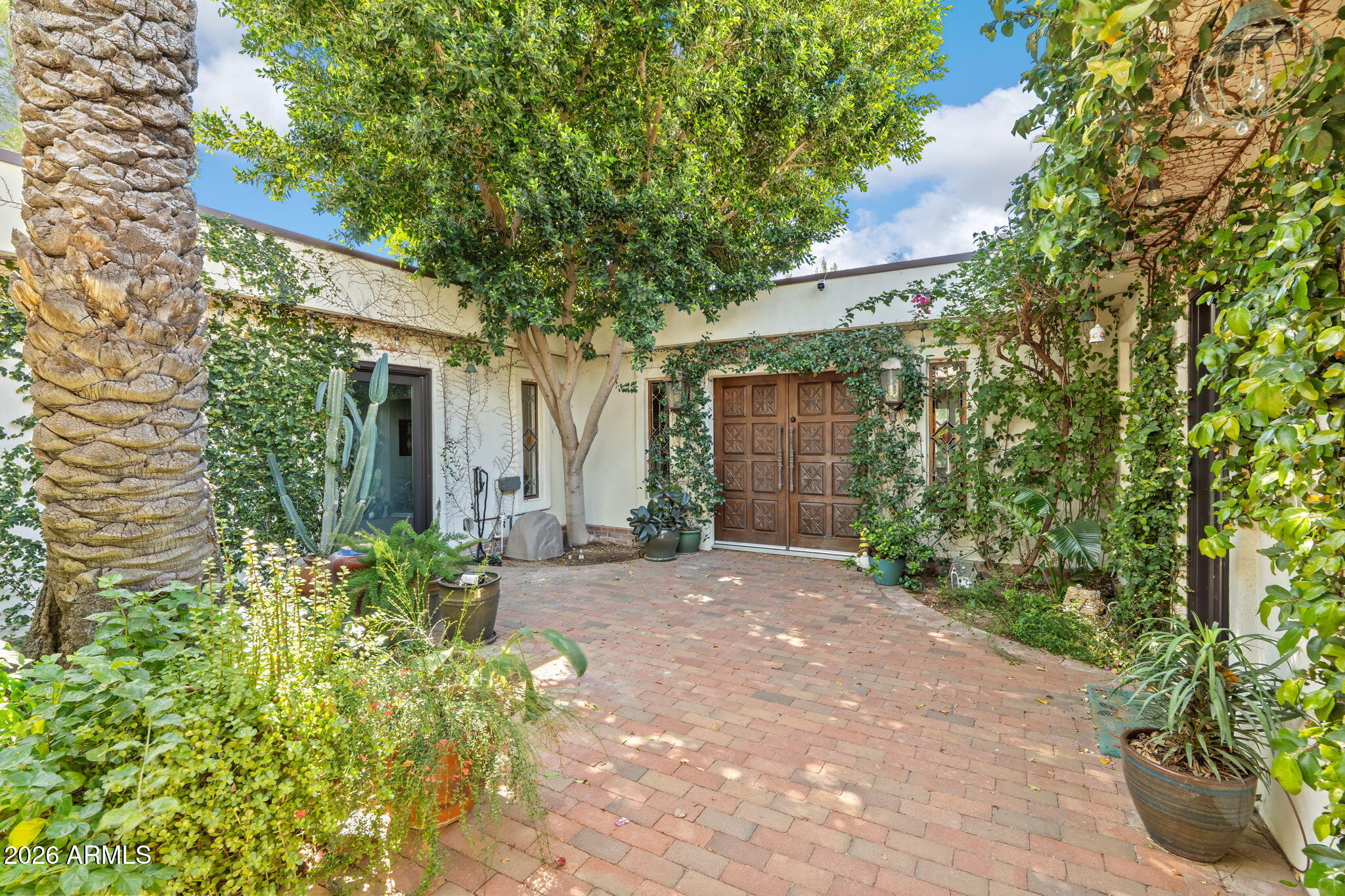 MOUNTAIN VIEW - Residential