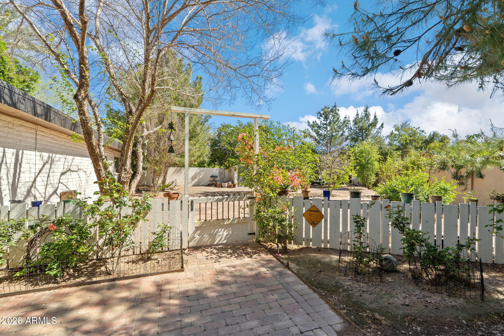 MOUNTAIN VIEW - Residential