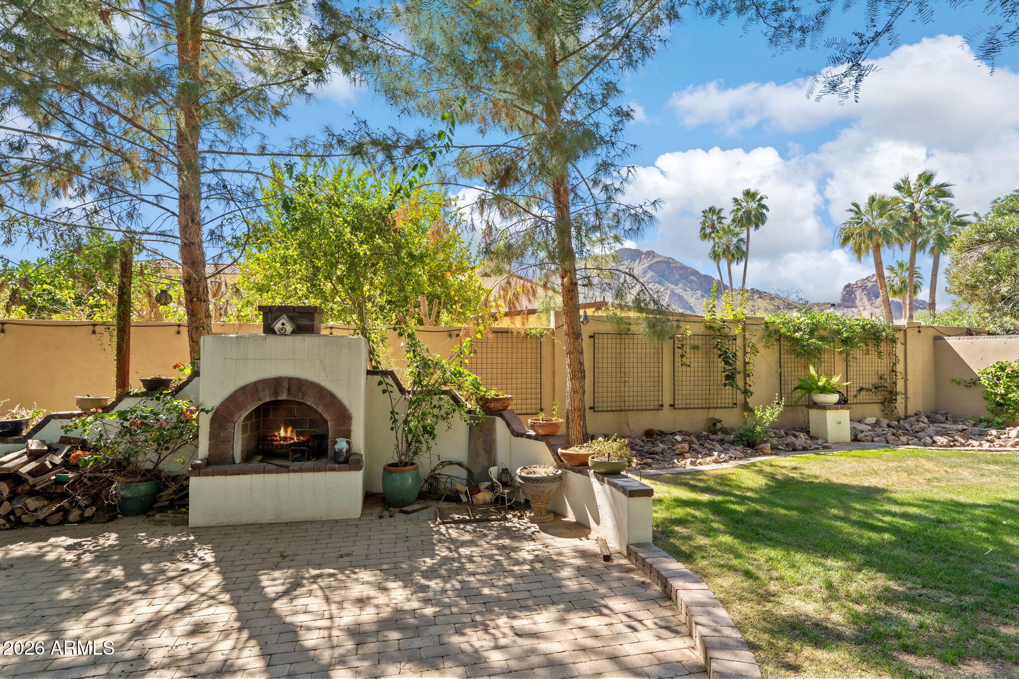 MOUNTAIN VIEW - Residential