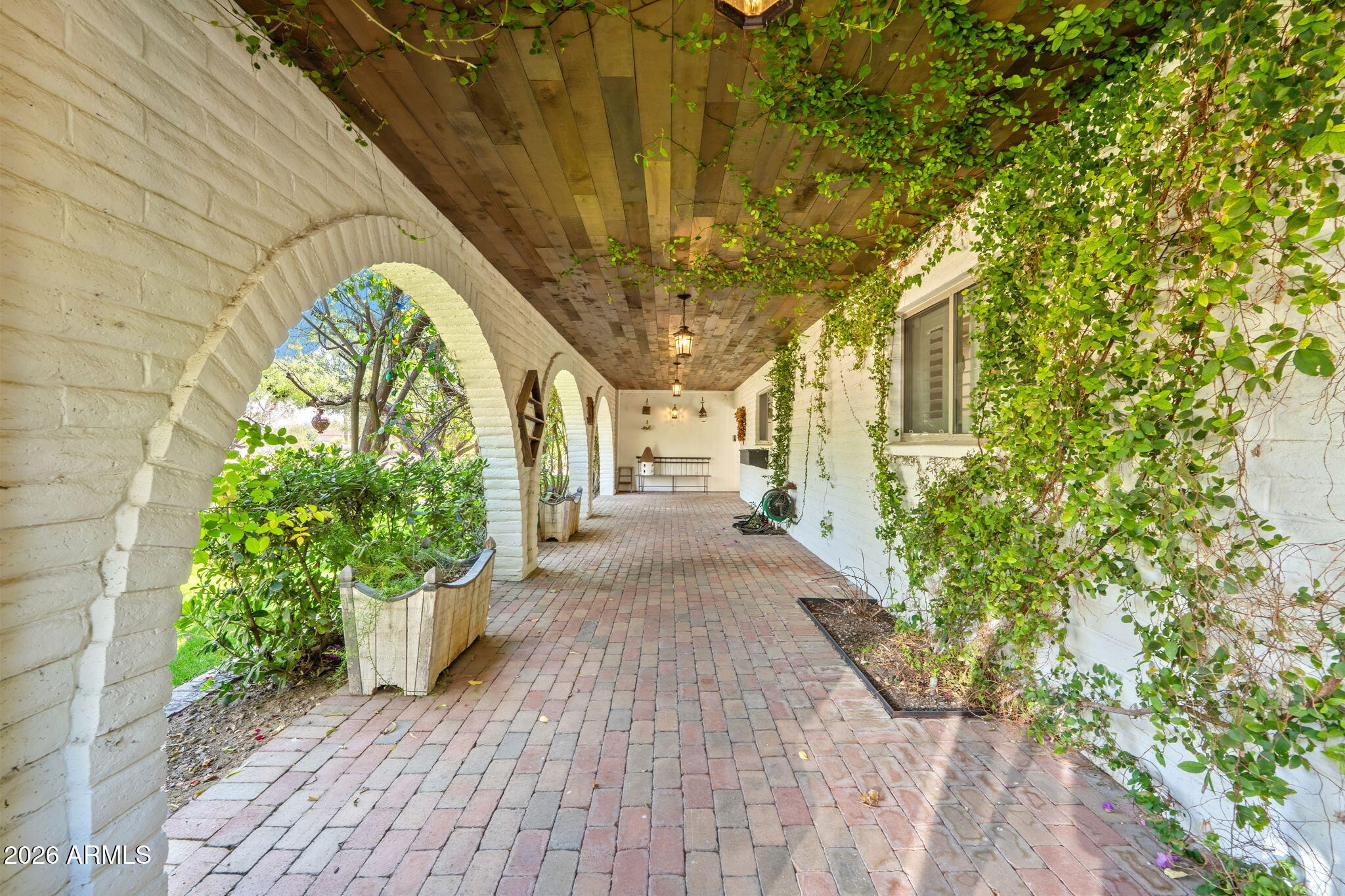 MOUNTAIN VIEW - Residential