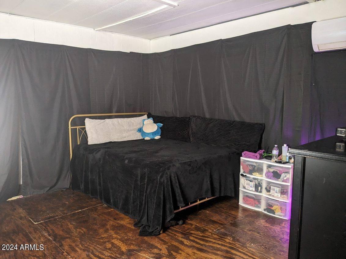 GOLDEN ACRES MOBILE HOME PARK - Residential