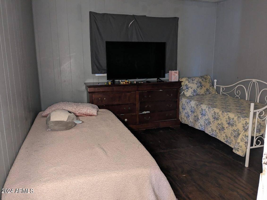 GOLDEN ACRES MOBILE HOME PARK - Residential