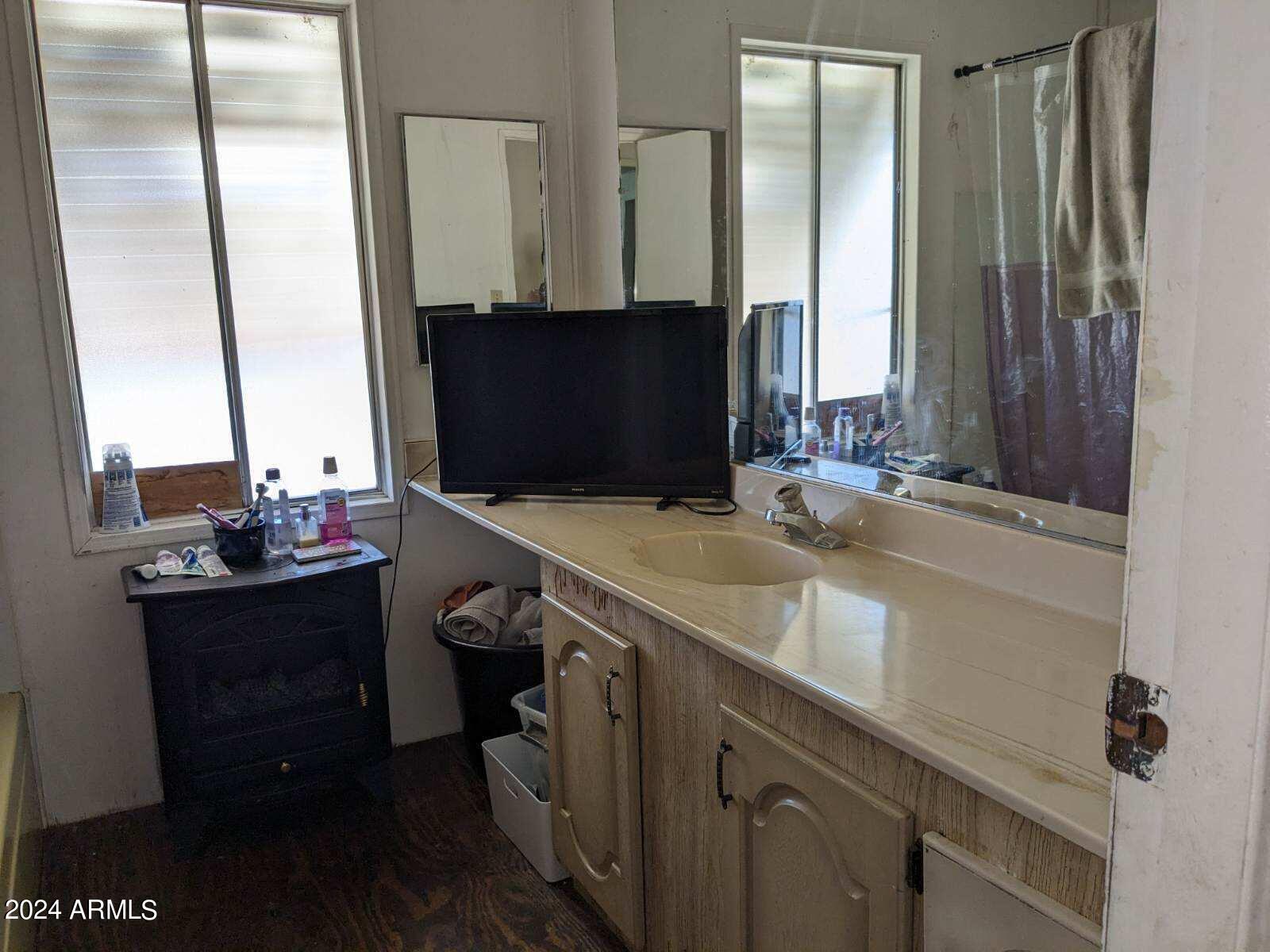 GOLDEN ACRES MOBILE HOME PARK - Residential