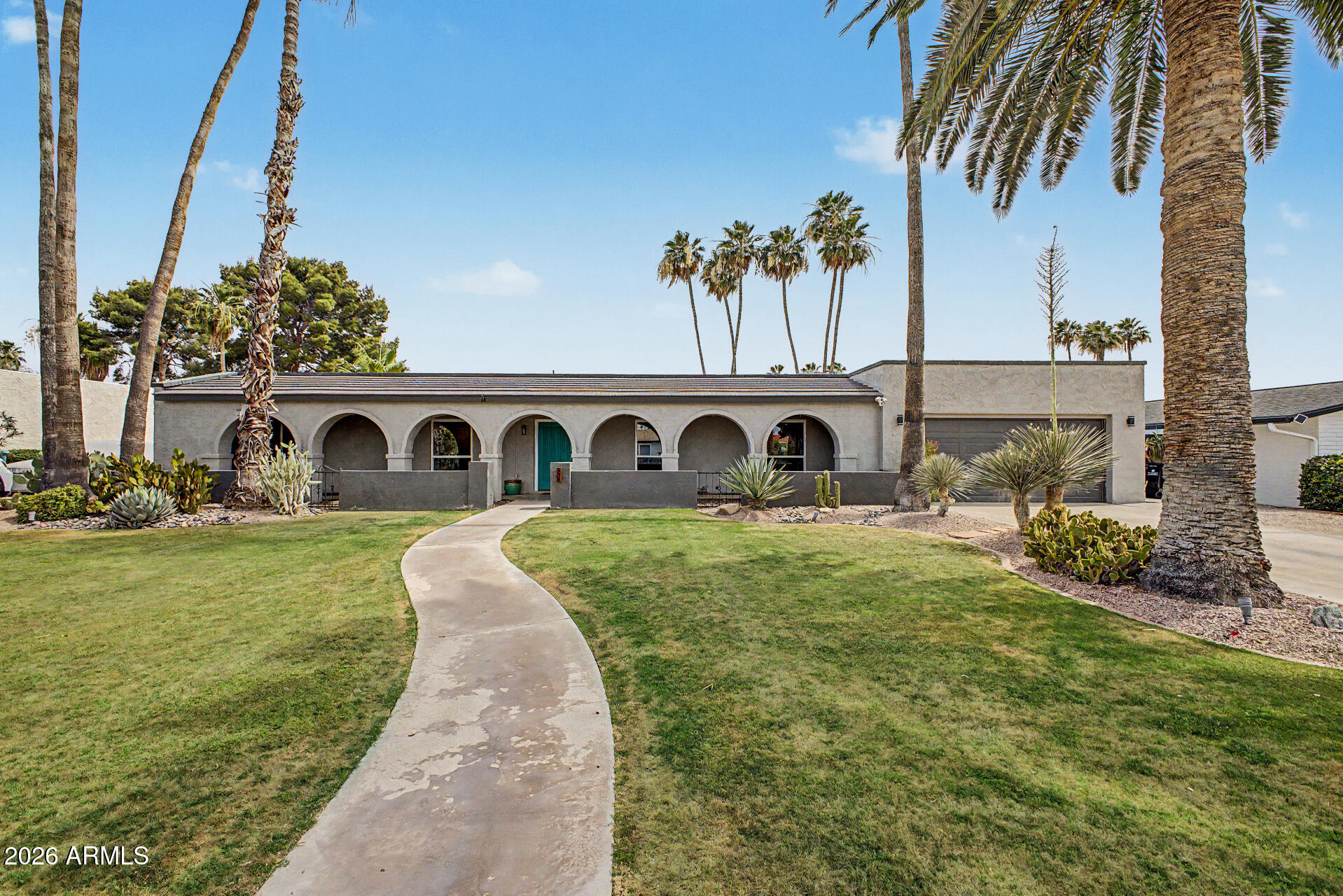 MOON VALLEY 2 - Residential