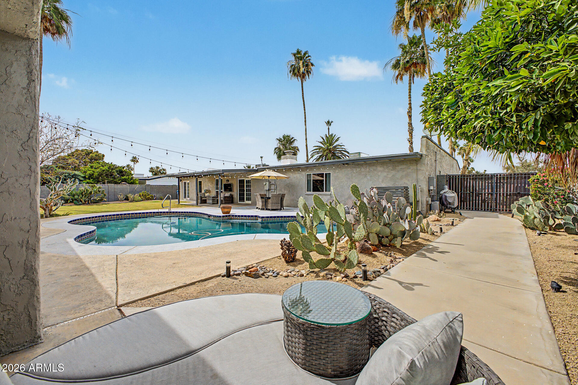 MOON VALLEY 2 - Residential