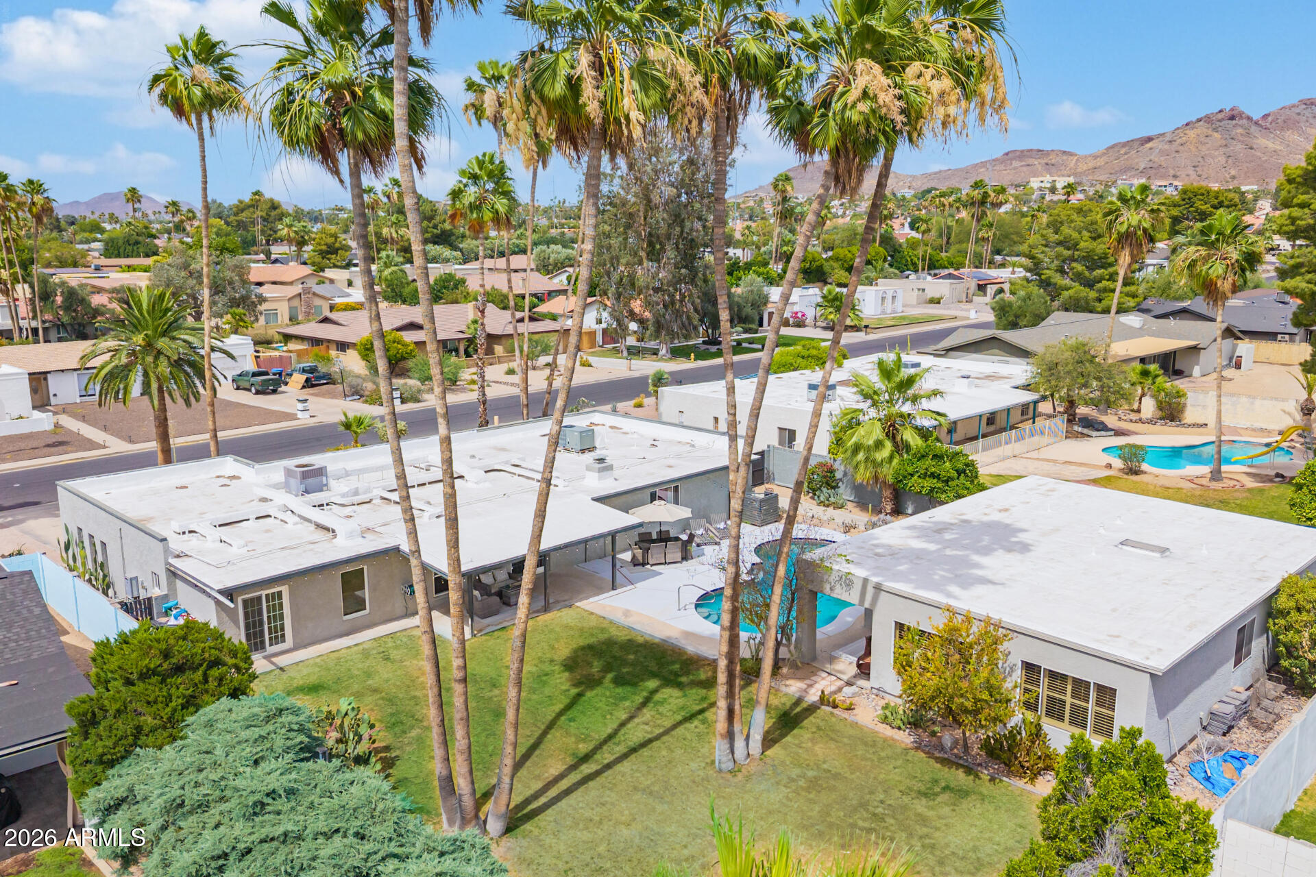 MOON VALLEY 2 - Residential