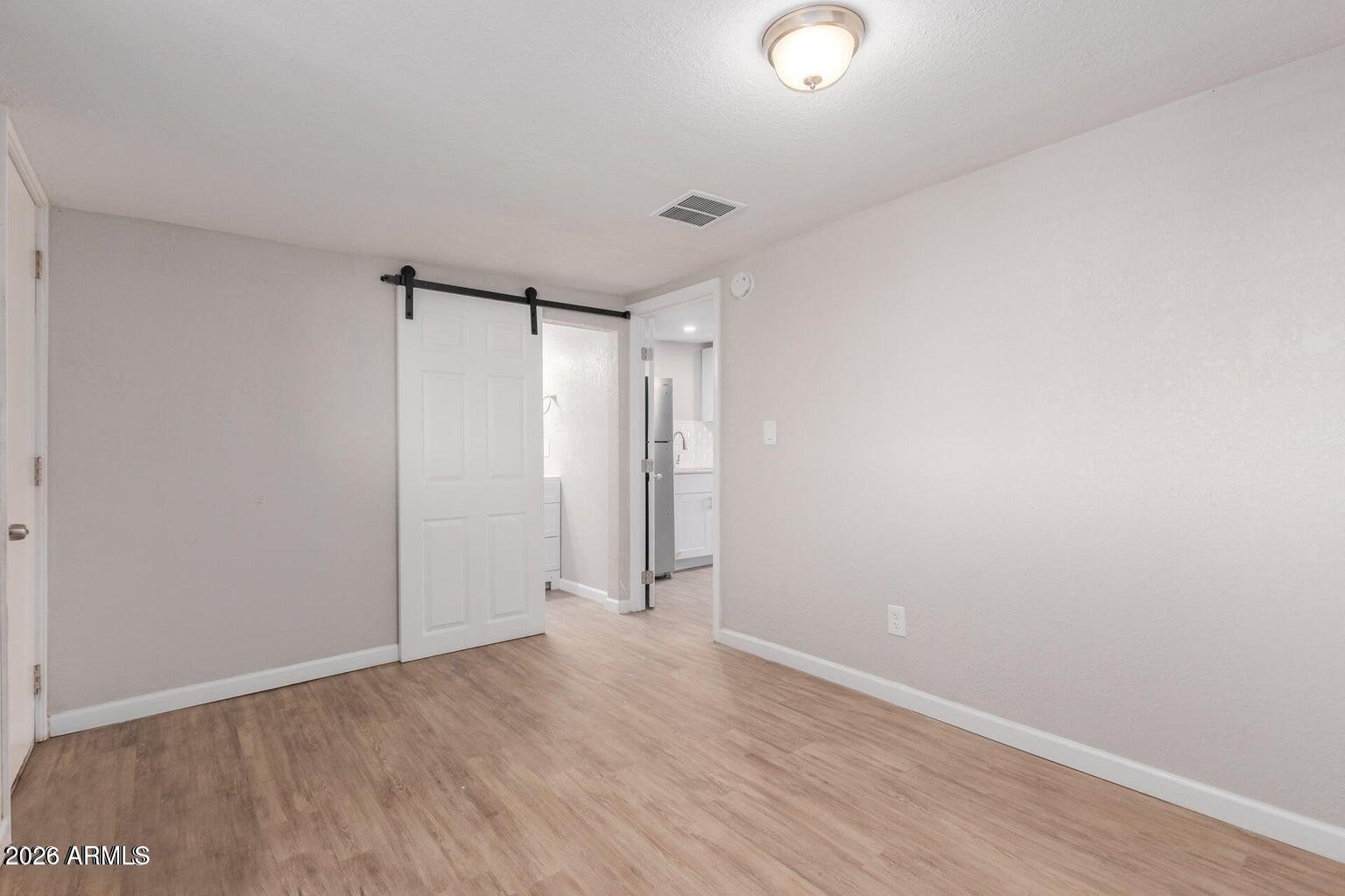 LITCHFIELD HEIGHTS - Residential Income