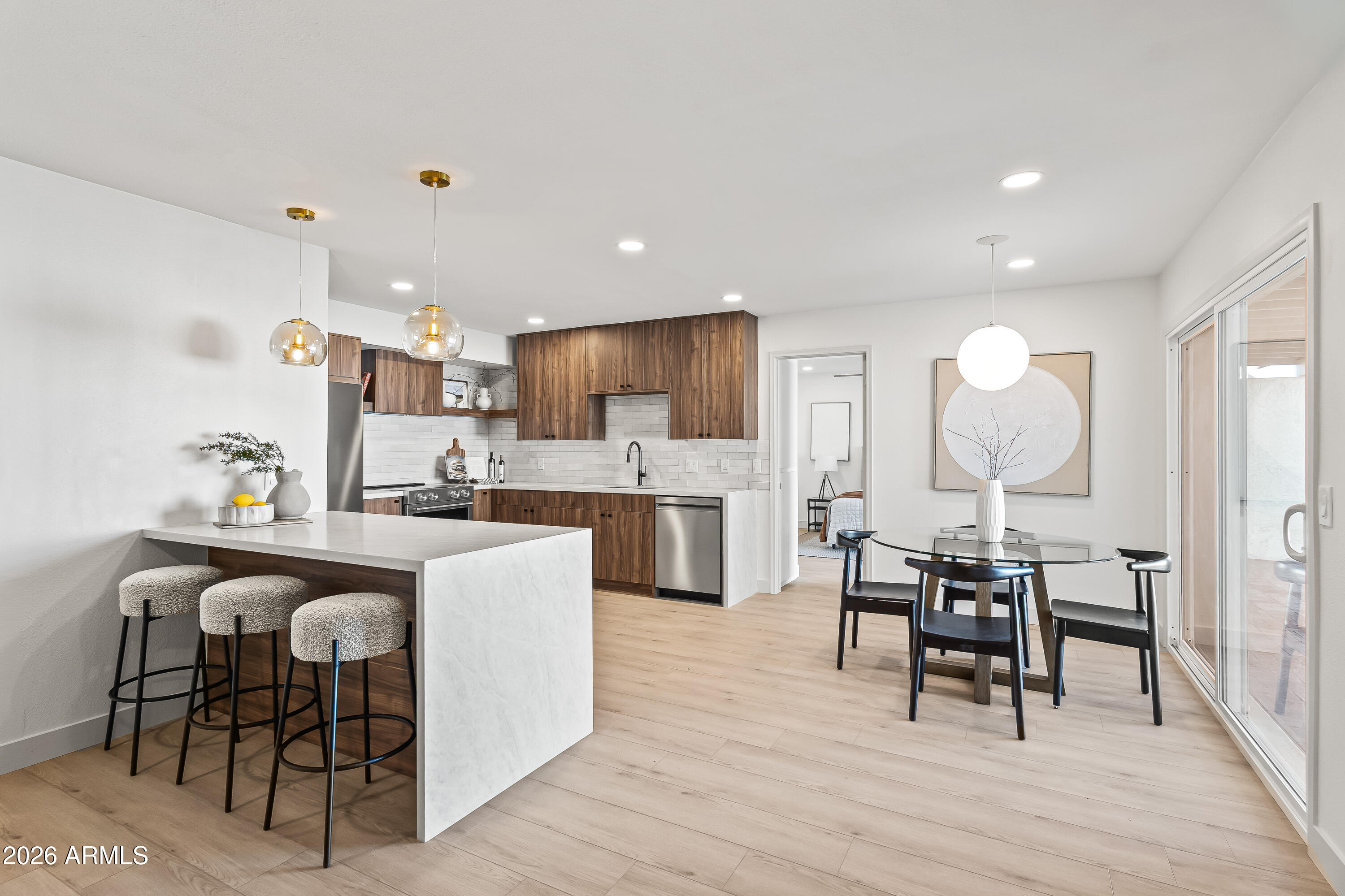SANTO TOMAS UNIT 6 - Residential