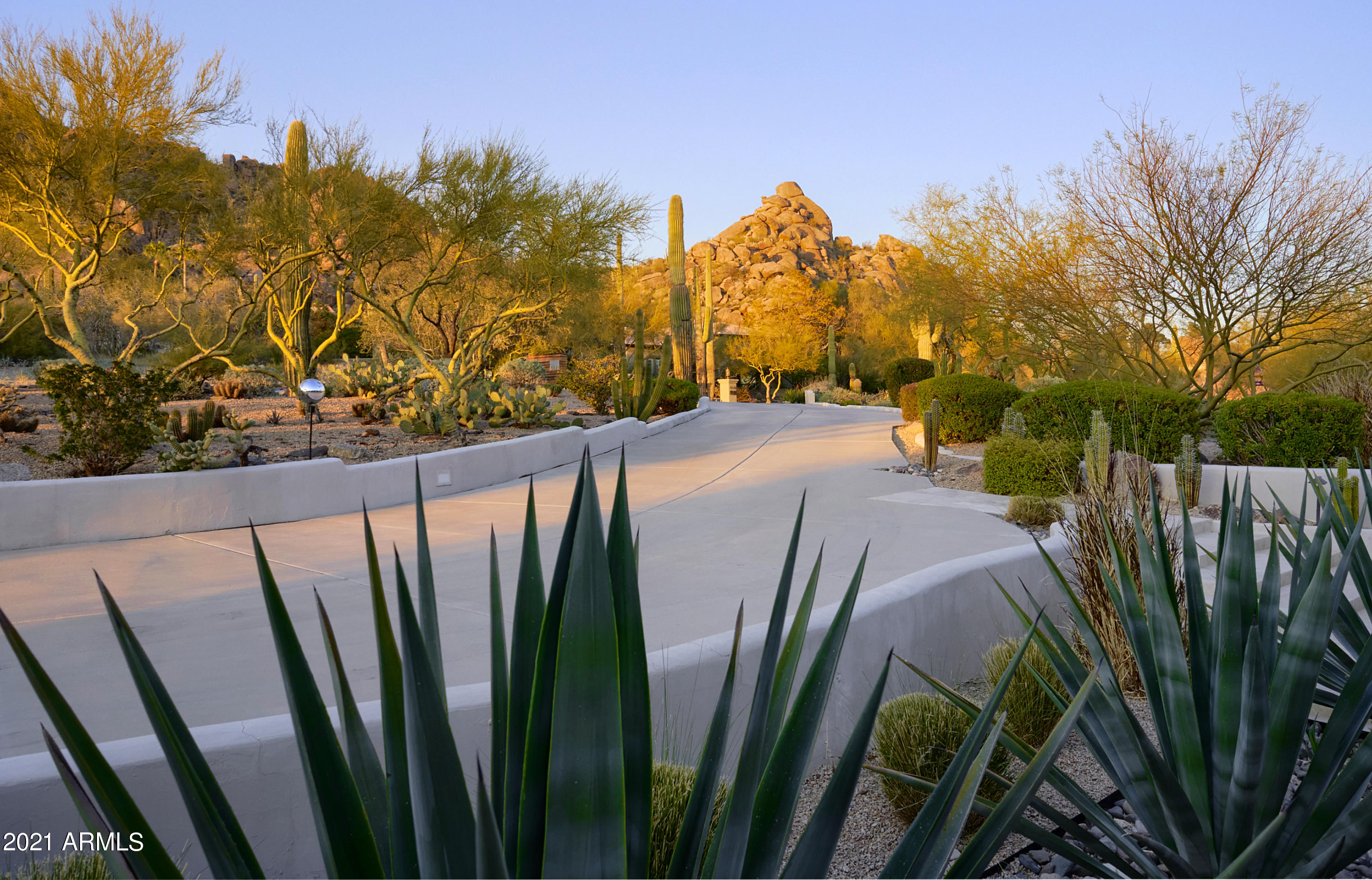CAREFREE GRAND VIEW ESTATES 2 - Residential