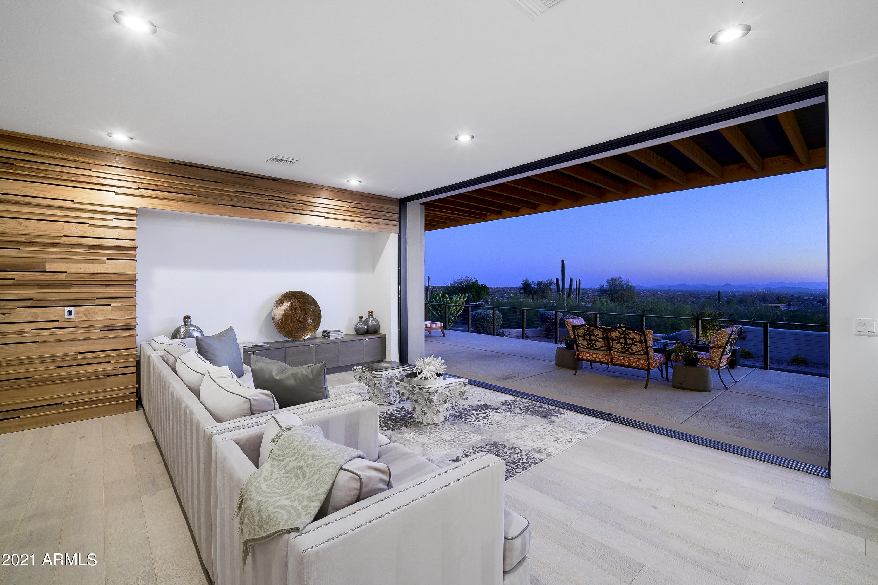 CAREFREE GRAND VIEW ESTATES 2 - Residential
