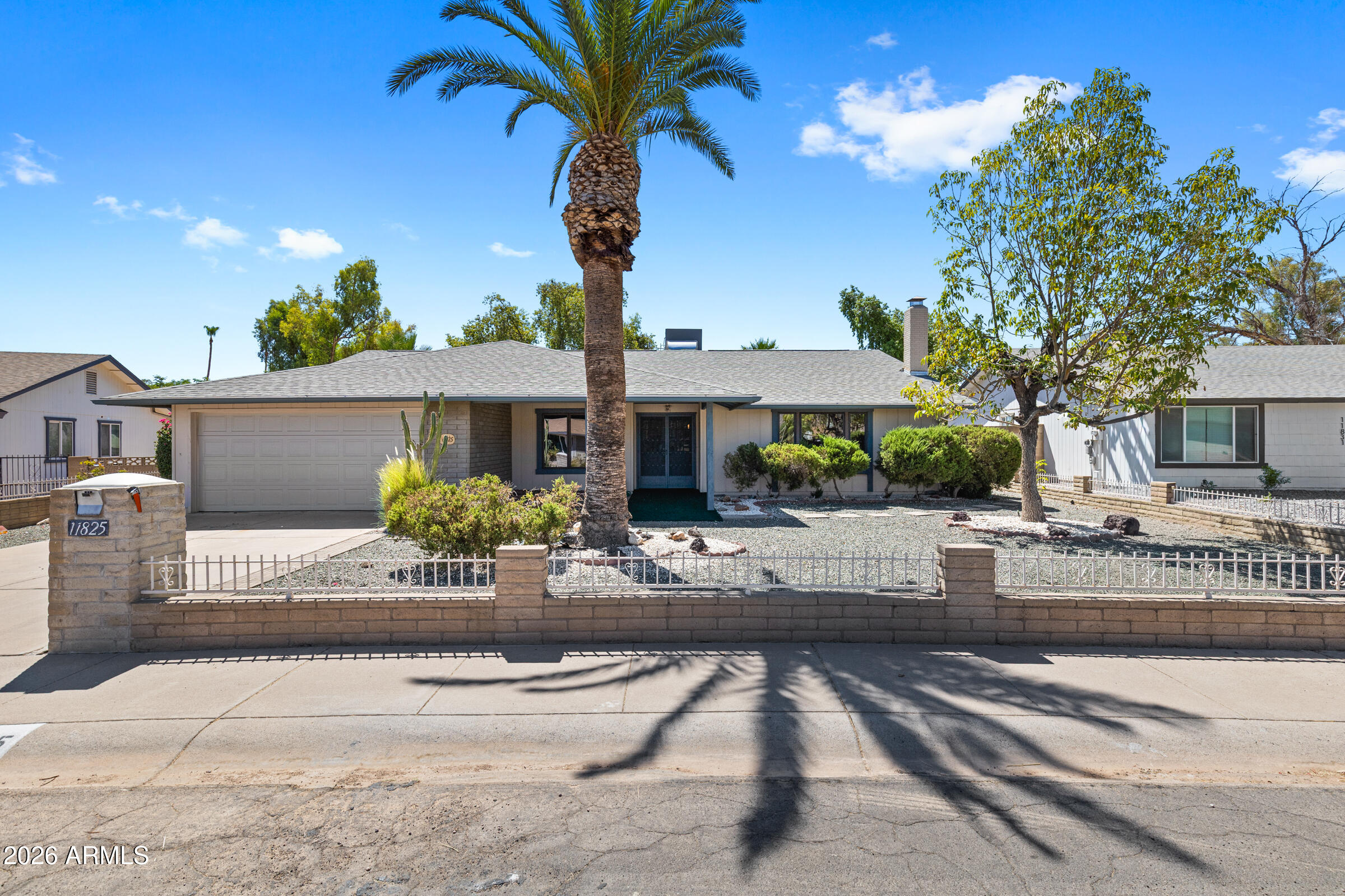 Welcome to this beautifully maintained golf course home in Ahwatukee's sought-after active adult community. Designed for comfortable, low-maintenance living, this inviting residence features a bright, open floor plan filled with natural light and thoughtfully designed living spaces.

Relax on the private patio and enjoy peaceful golf course views, perfect for morning coffee or evening sunsets. Residents enjoy community amenities, social activities, and the vibrant lifestyle that makes Ahwatukee a premier retirement destination.

Conveniently located near shopping, dining, hiking trails, golf, and major freeways, this home also offers easy access to Phoenix Sky Harbor International Airport, just 15 minutes away. Enjoy the best of Arizona living in a welcoming and active community.