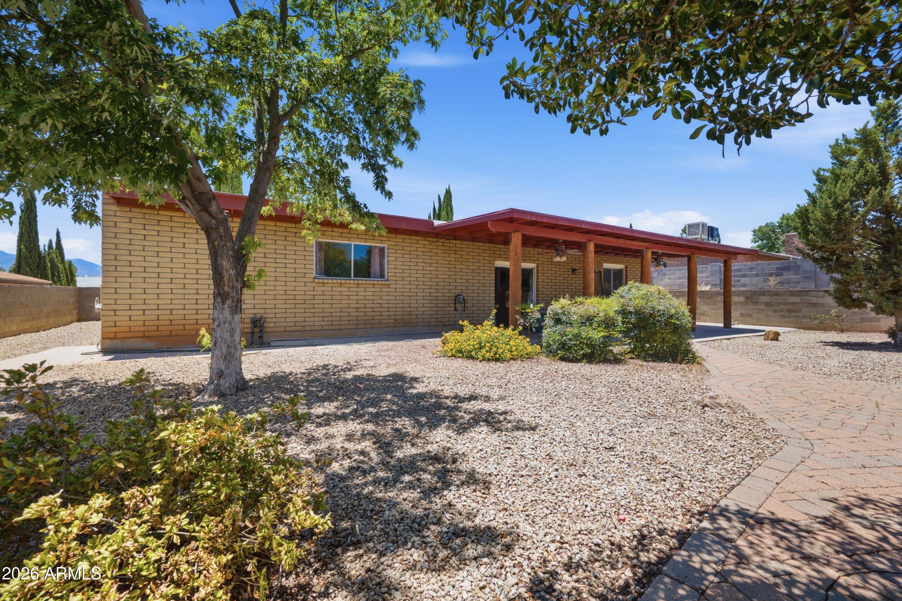 VISTA VILLAGE 3 - Residential